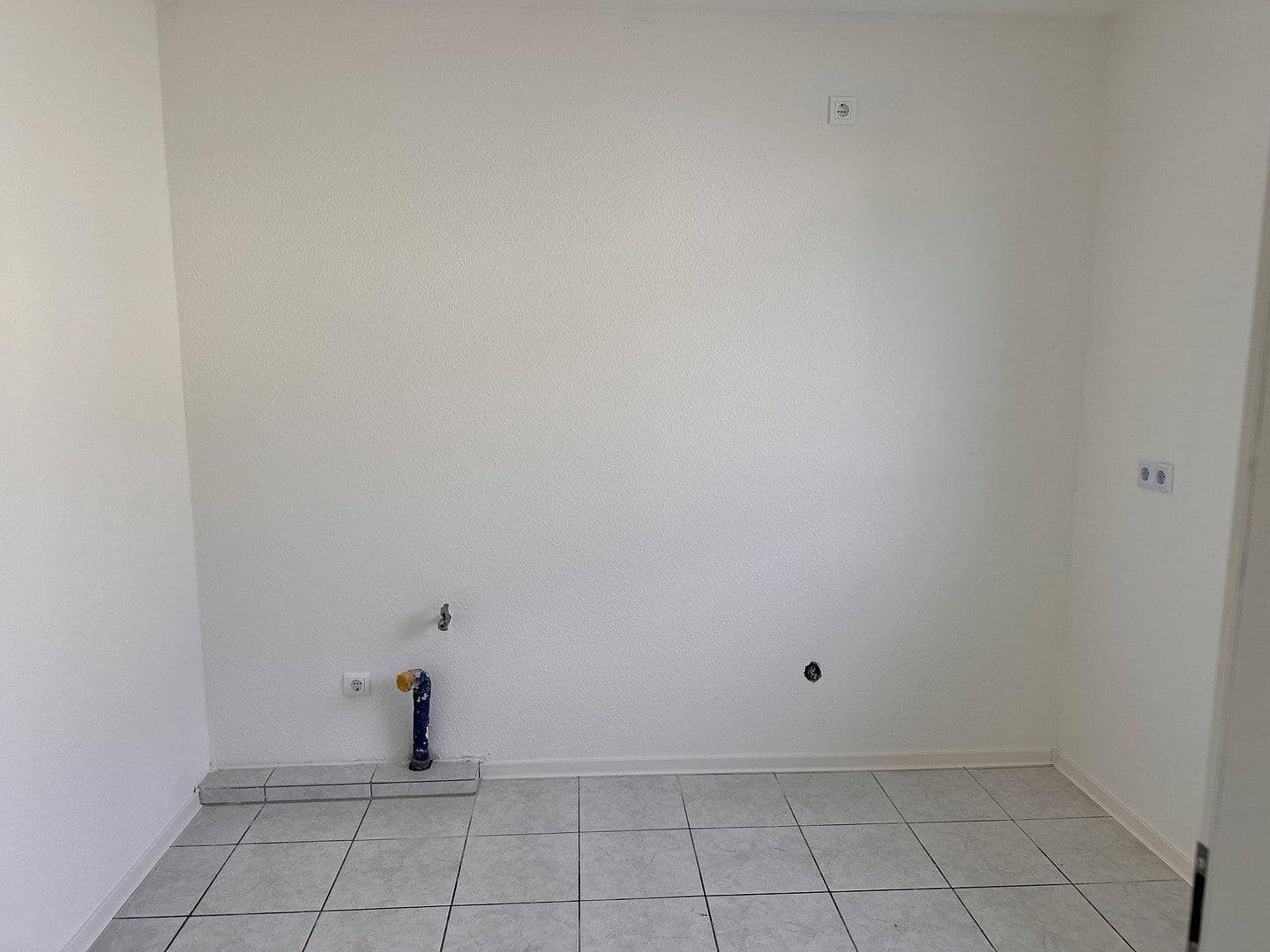 2 bedroom flat to rent, 59 m², Burgstr. 44, Leverkusen, North Rhine-Westphalia 2 bedroom flat to rent, 59 m², Burgstr. 44, Leverkusen, North Rhine-Westphalia