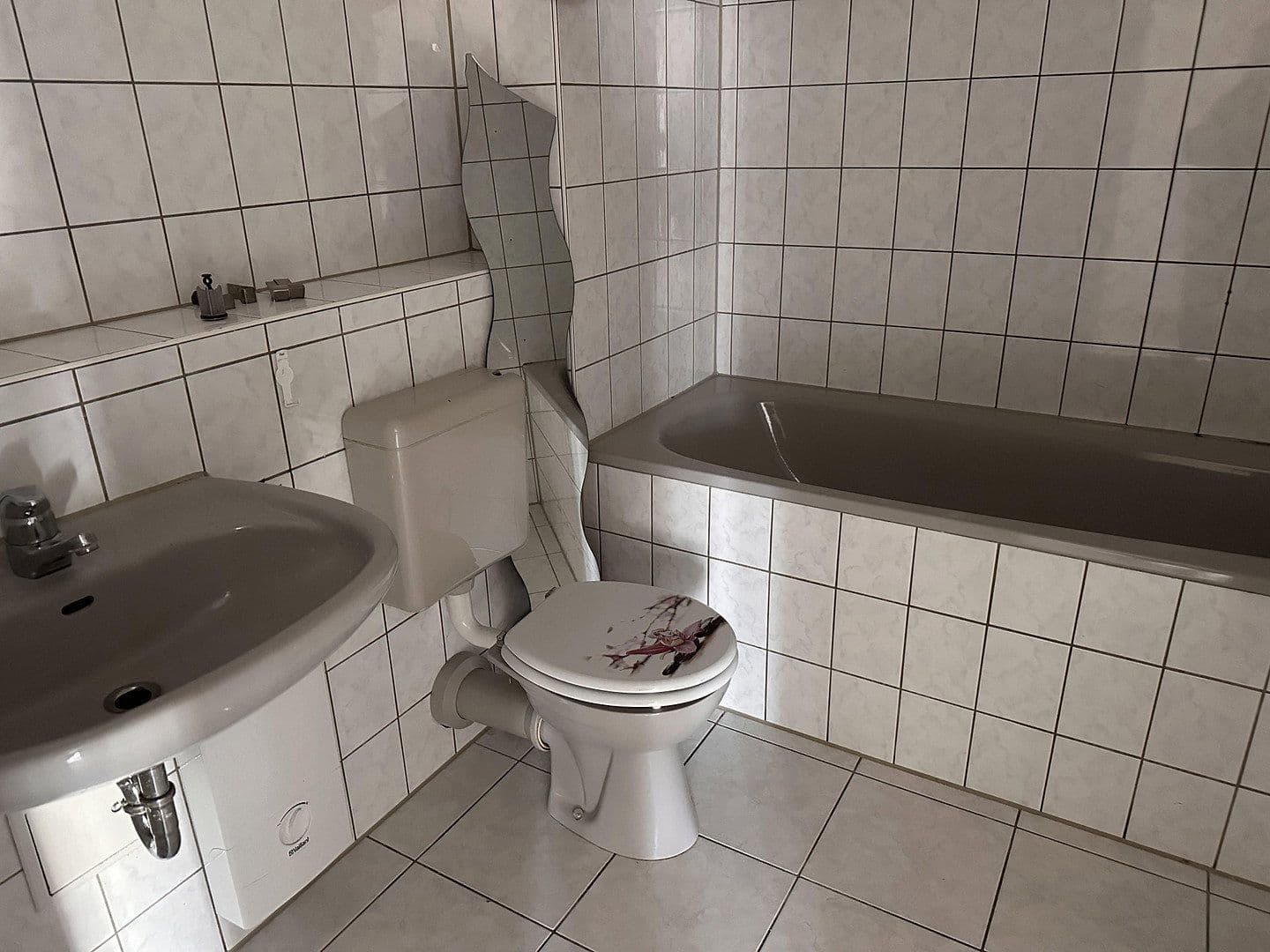 2 bedroom flat to rent, 59 m², Burgstr. 44, Leverkusen, North Rhine-Westphalia 2 bedroom flat to rent, 59 m², Burgstr. 44, Leverkusen, North Rhine-Westphalia