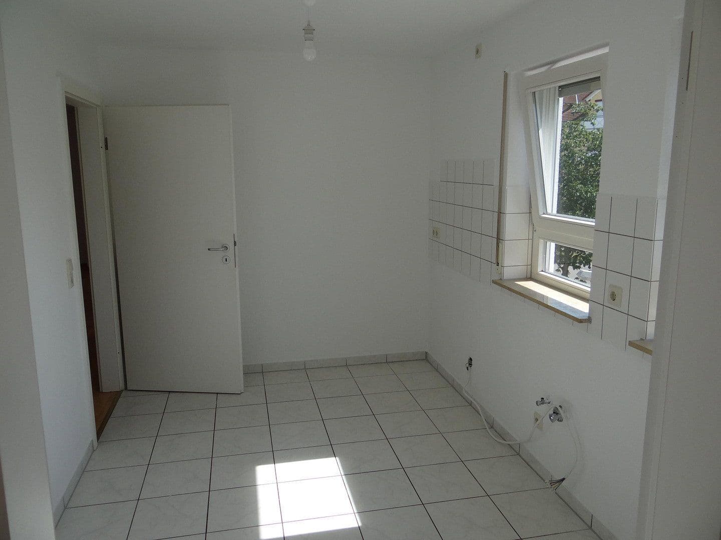 2 bedroom with open-plan kitchen flat to rent, 101 m², Überlingerstr. 4, Rottweil, Baden-Württemberg 2 bedroom with open-plan kitchen flat to rent, 101 m², Überlingerstr. 4, Rottweil, Baden-Württemberg