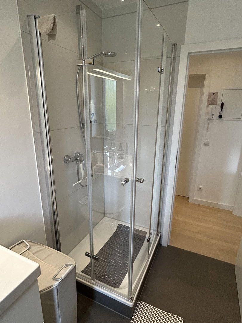 2 bedroom flat to rent, 55 m², Meerbusch, North Rhine-Westphalia 2 bedroom flat to rent, 55 m², Meerbusch, North Rhine-Westphalia