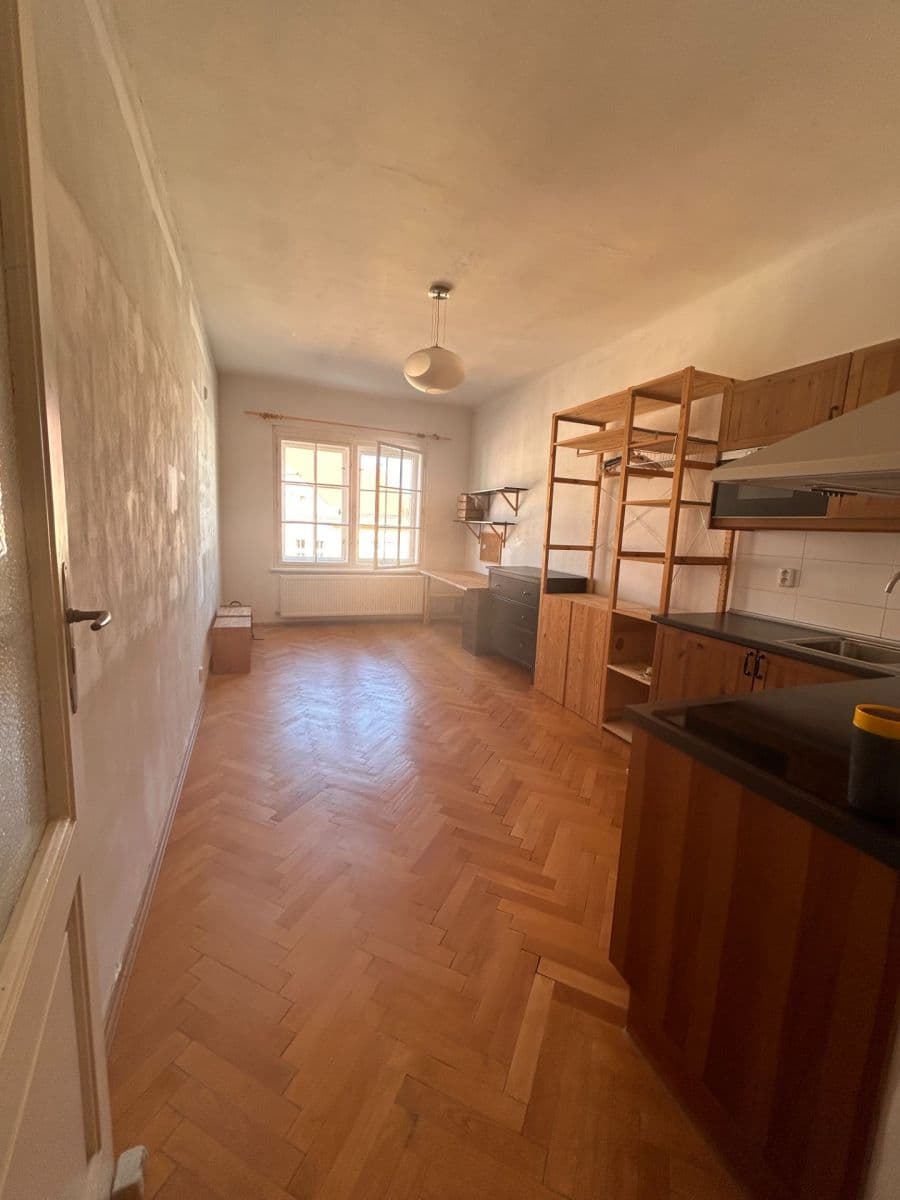 Studio flat to rent, 25 m², Kyjevská, Prague, Prague Studio flat to rent, 25 m², Kyjevská, Prague, Prague