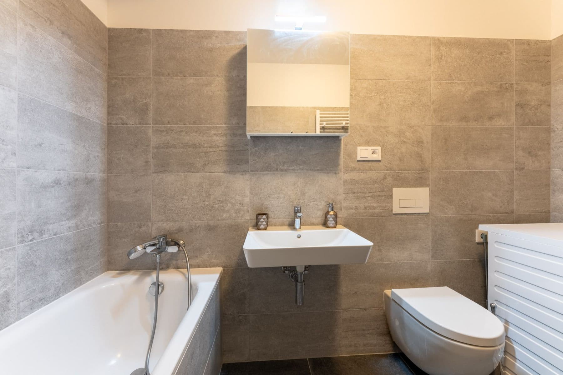 1 bedroom with open-plan kitchen flat for sale, 51 m², Sedlářova, Prague, Prague 1 bedroom with open-plan kitchen flat for sale, 51 m², Sedlářova, Prague, Prague