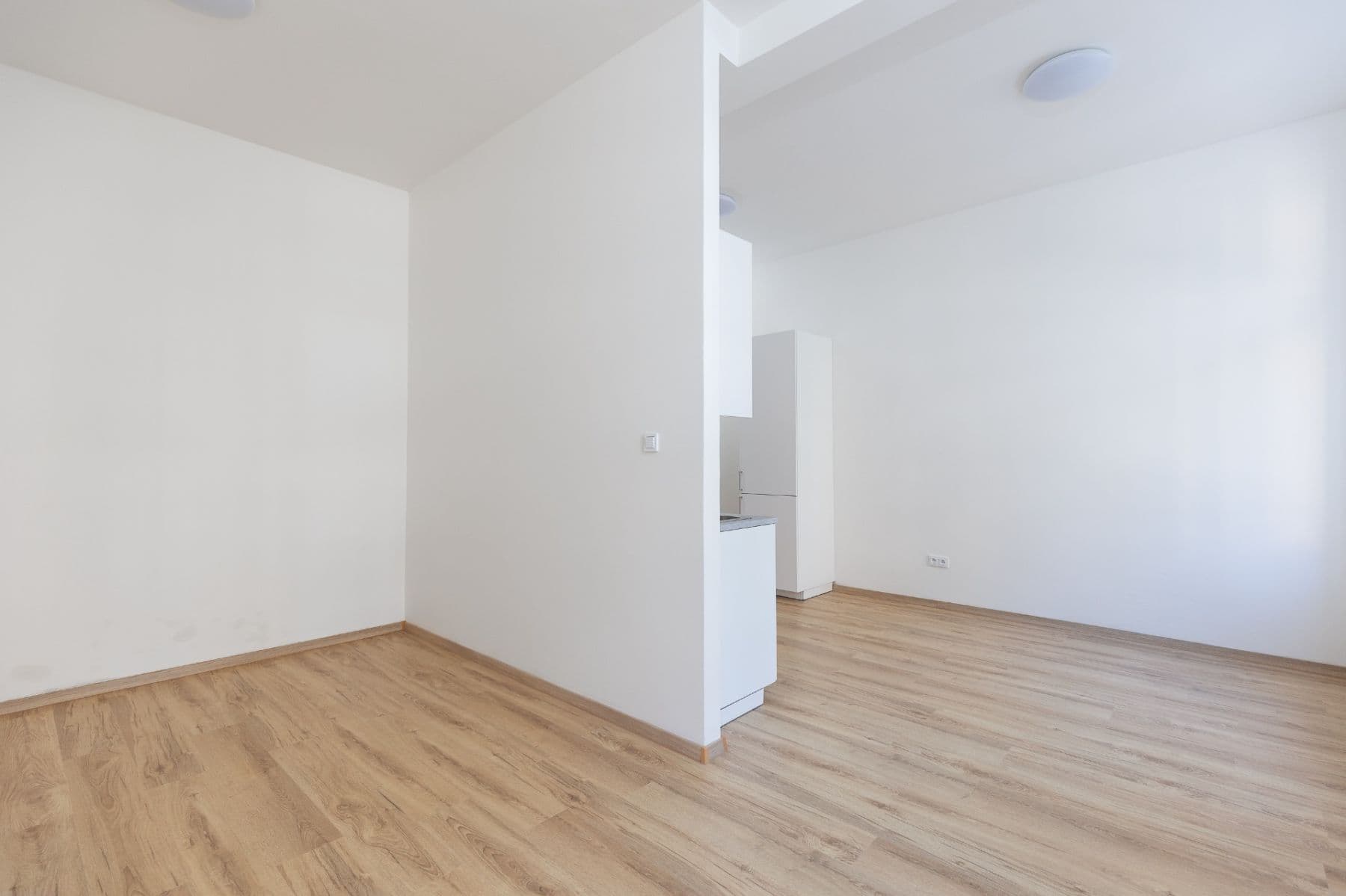 Studio flat to rent, 37 m², Františka Kadlece, Prague, Prague Studio flat to rent, 37 m², Františka Kadlece, Prague, Prague