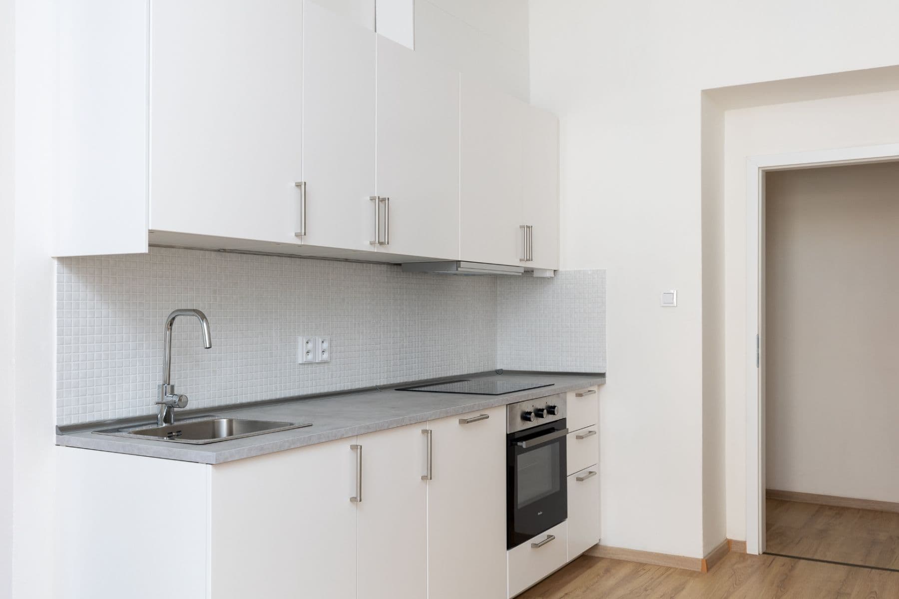 Studio flat to rent, 37 m², Františka Kadlece, Prague, Prague Studio flat to rent, 37 m², Františka Kadlece, Prague, Prague