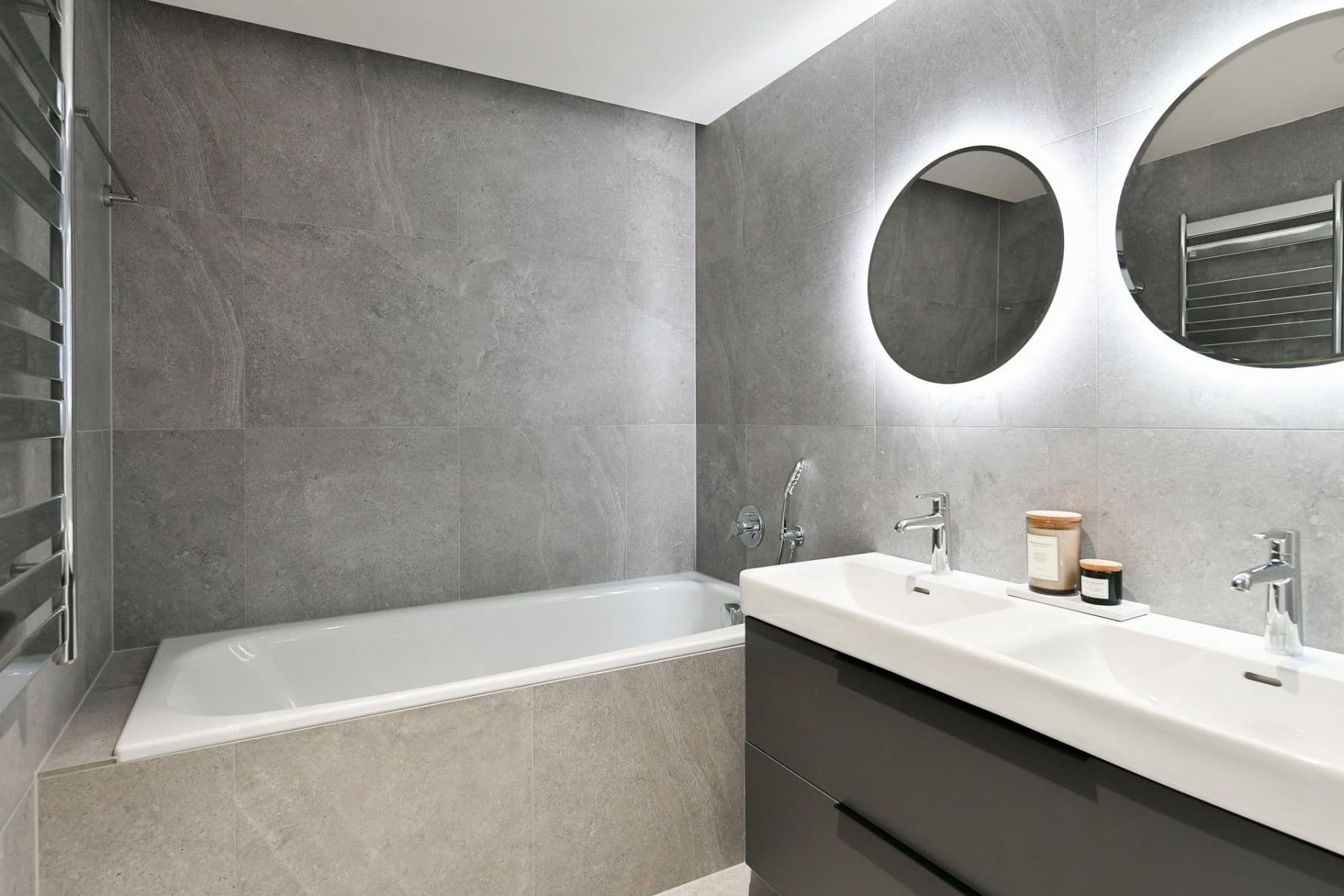 2 bedroom with open-plan kitchen flat to rent, 89 m², U Lihovaru, Prague, Prague 2 bedroom with open-plan kitchen flat to rent, 89 m², U Lihovaru, Prague, Prague