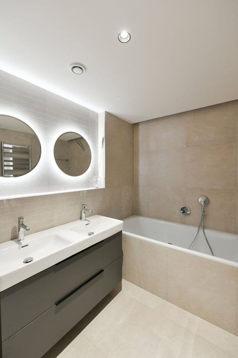 2 bedroom with open-plan kitchen flat to rent, 103 m², U Lihovaru, Prague, Prague 2 bedroom with open-plan kitchen flat to rent, 103 m², U Lihovaru, Prague, Prague