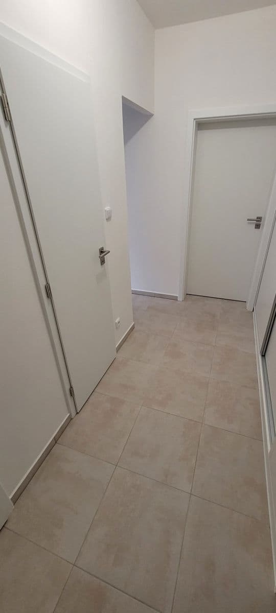 2 bedroom flat to rent, 56 m², Maříkova, Prague, Prague 2 bedroom flat to rent, 56 m², Maříkova, Prague, Prague