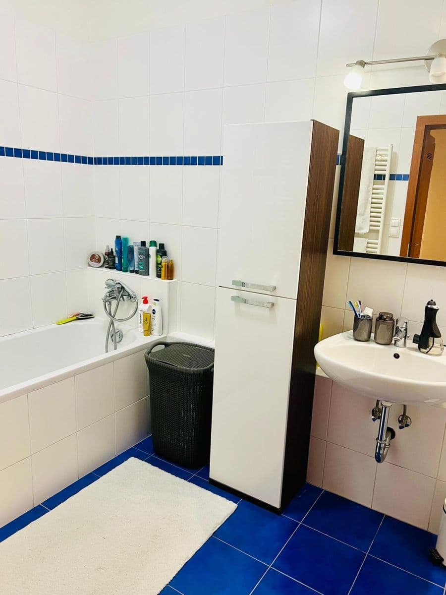 2 bedroom with open-plan kitchen flat to rent, 80 m², Babická, Prague, Prague 2 bedroom with open-plan kitchen flat to rent, 80 m², Babická, Prague, Prague