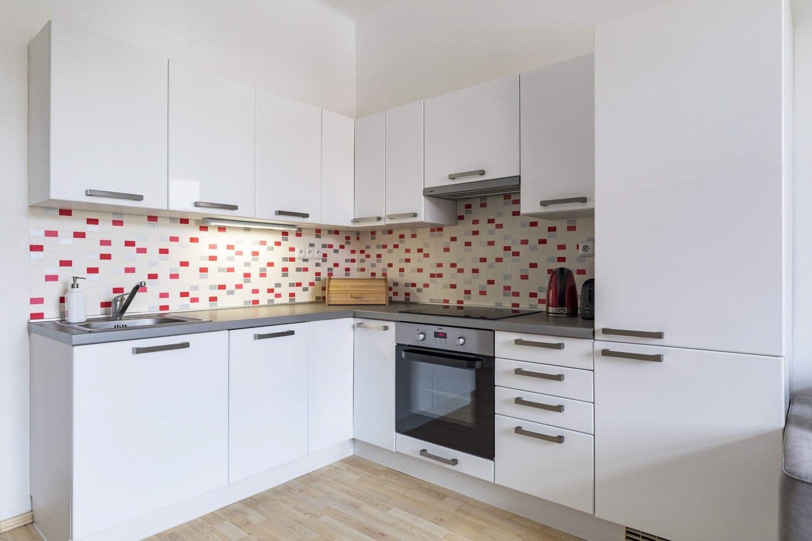 1 bedroom with open-plan kitchen flat to rent, 50 m², V Domově, Prague, Prague 1 bedroom with open-plan kitchen flat to rent, 50 m², V Domově, Prague, Prague