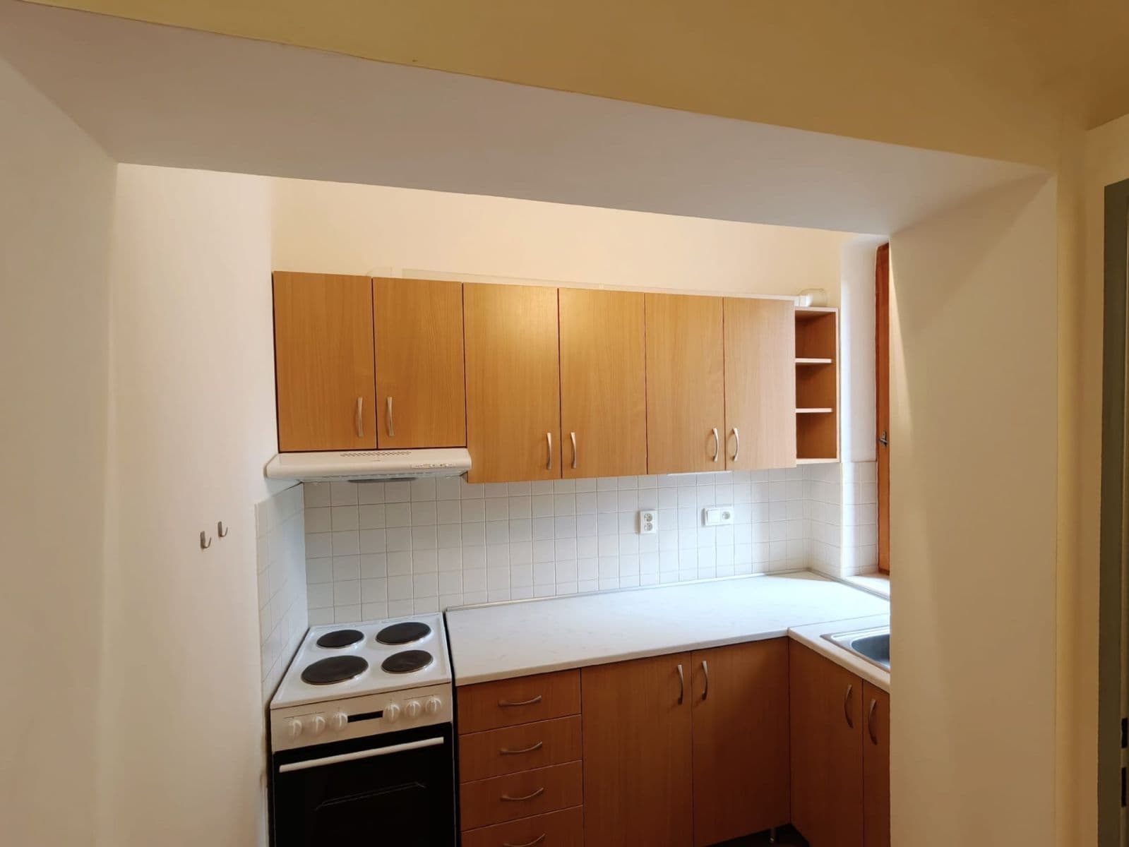 1 bedroom with open-plan kitchen flat to rent, 38 m², V Horkách, Prague, Prague 1 bedroom with open-plan kitchen flat to rent, 38 m², V Horkách, Prague, Prague