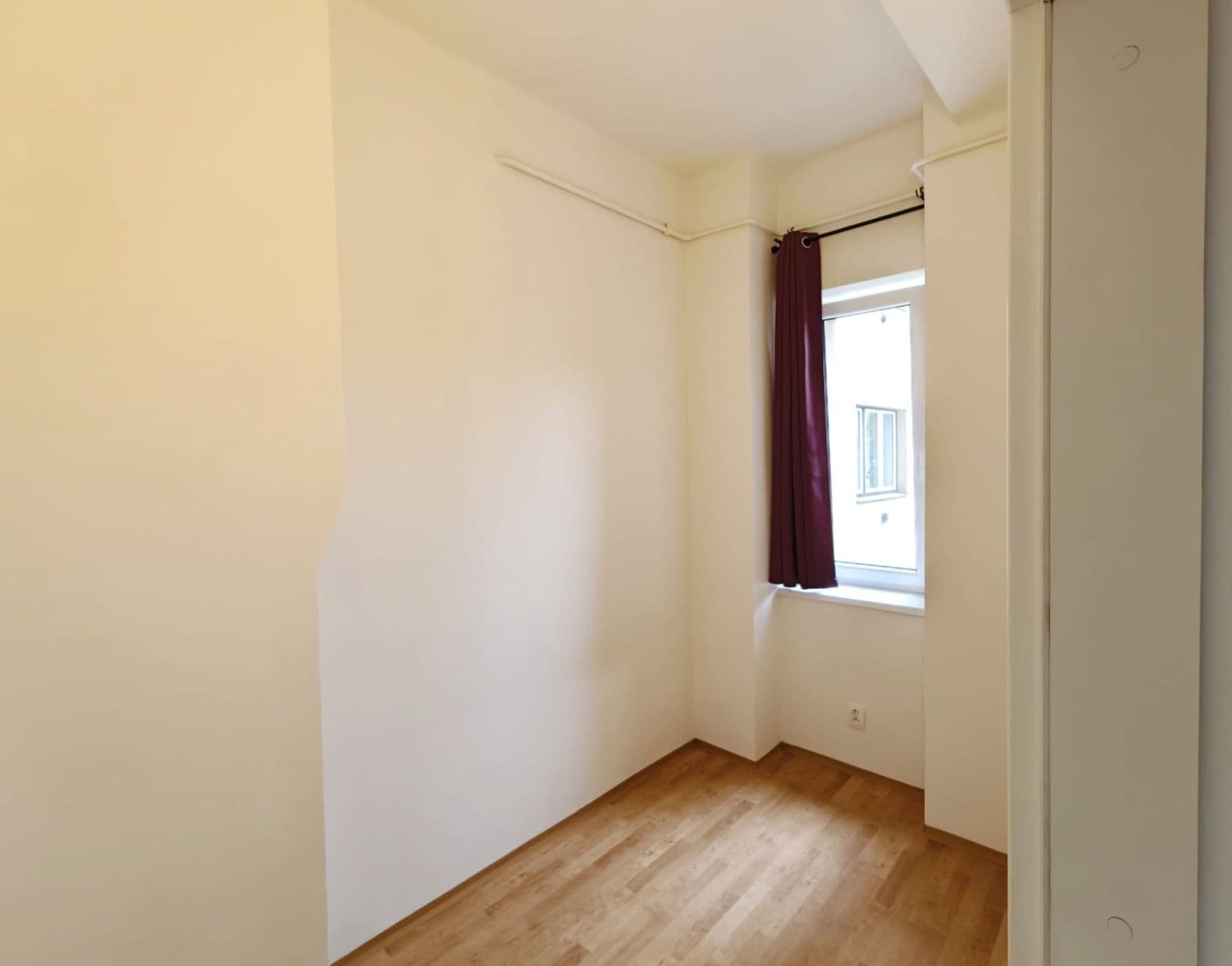 1 bedroom with open-plan kitchen flat to rent, 38 m², V Horkách, Prague, Prague 1 bedroom with open-plan kitchen flat to rent, 38 m², V Horkách, Prague, Prague
