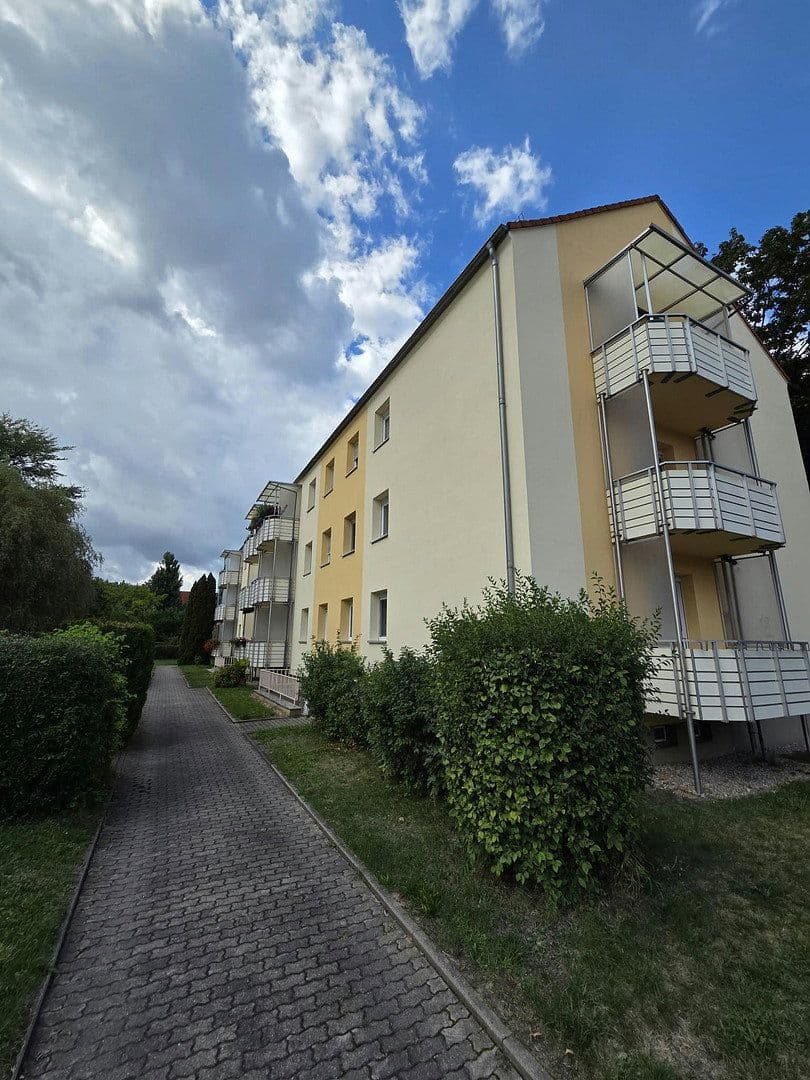 4 bedroom flat to rent, 70 m², Roßstraße 11, Leipzig-Südost OT Liebertwolkwitz, Saxony 4 bedroom flat to rent, 70 m², Roßstraße 11, Leipzig-Südost OT Liebertwolkwitz, Saxony