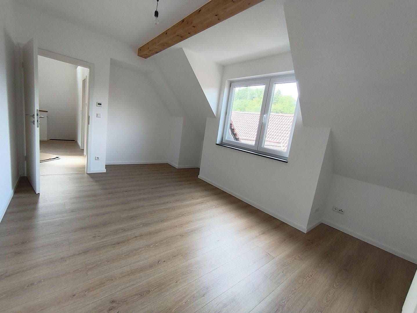 2 bedroom with open-plan kitchen flat for sale, 114 m², Zugmantelstraße 23, Idstein, Hesse 2 bedroom with open-plan kitchen flat for sale, 114 m², Zugmantelstraße 23, Idstein, Hesse