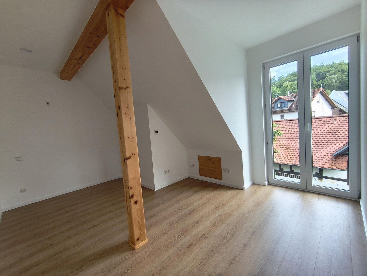 2 bedroom with open-plan kitchen flat for sale, 114 m², Zugmantelstraße 23, Idstein, Hesse 2 bedroom with open-plan kitchen flat for sale, 114 m², Zugmantelstraße 23, Idstein, Hesse