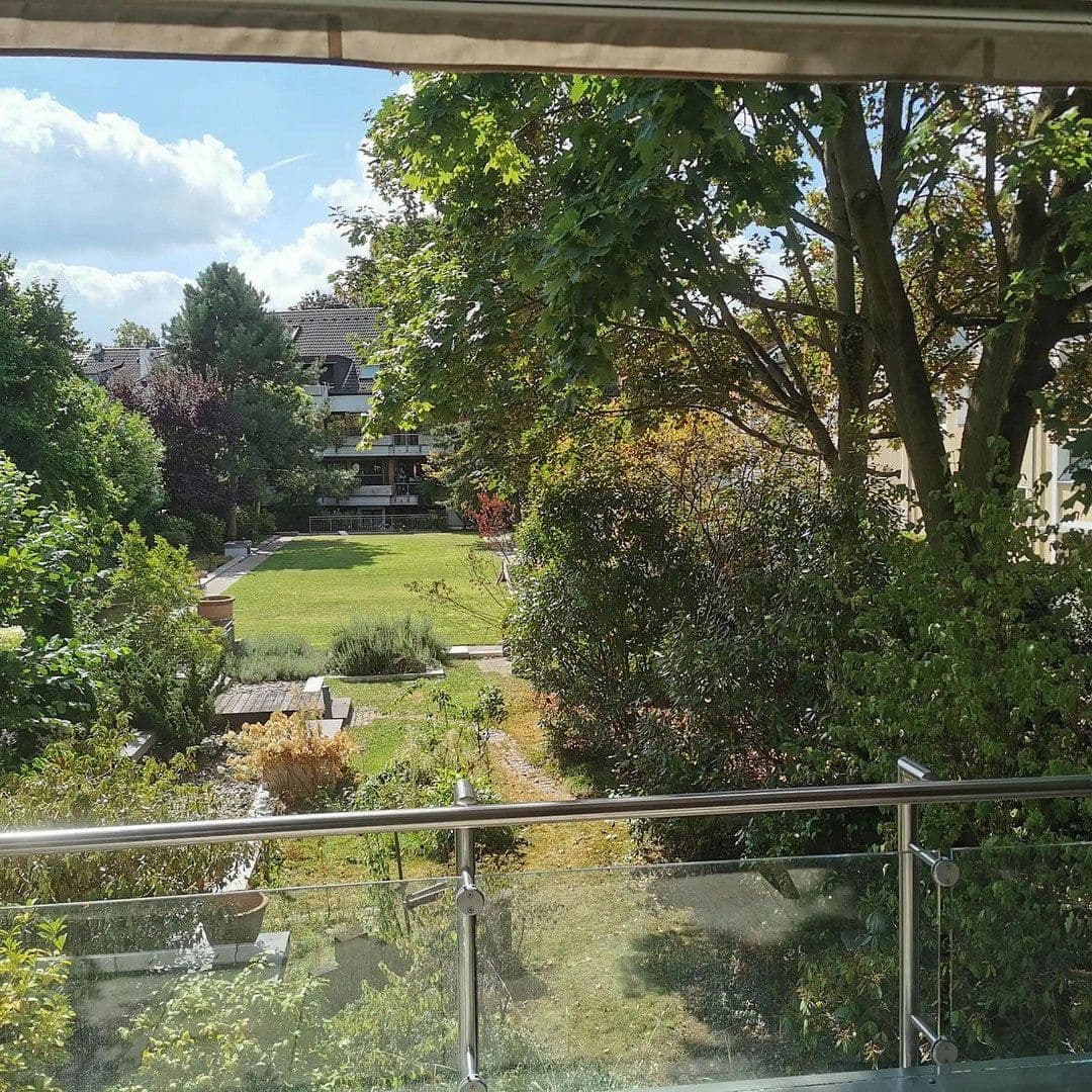 3 bedroom flat to rent, 124 m², Düsseldorf, North Rhine-Westphalia 3 bedroom flat to rent, 124 m², Düsseldorf, North Rhine-Westphalia