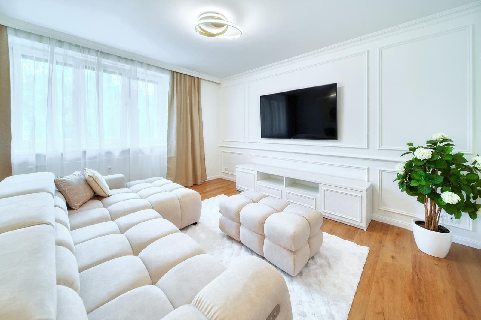 2 bedroom with open-plan kitchen flat to rent, 70 m², Kladenská, Prague, Prague 2 bedroom with open-plan kitchen flat to rent, 70 m², Kladenská, Prague, Prague