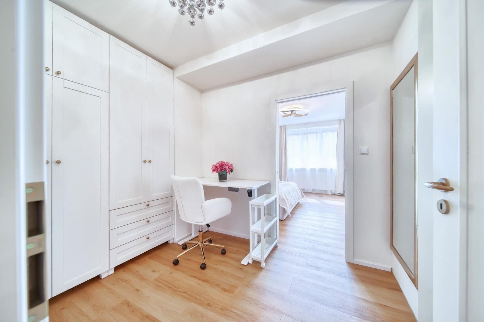 2 bedroom with open-plan kitchen flat to rent, 70 m², Kladenská, Prague, Prague 2 bedroom with open-plan kitchen flat to rent, 70 m², Kladenská, Prague, Prague