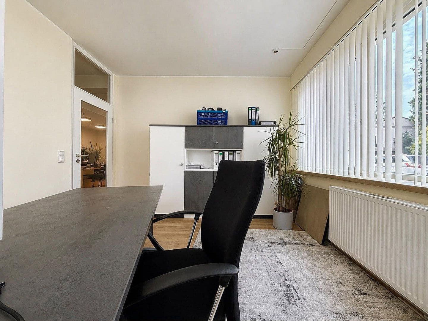 office to rent, 92 m², Am Kahlenturm 26, Euskirchen, North Rhine-Westphalia office to rent, 92 m², Am Kahlenturm 26, Euskirchen, North Rhine-Westphalia