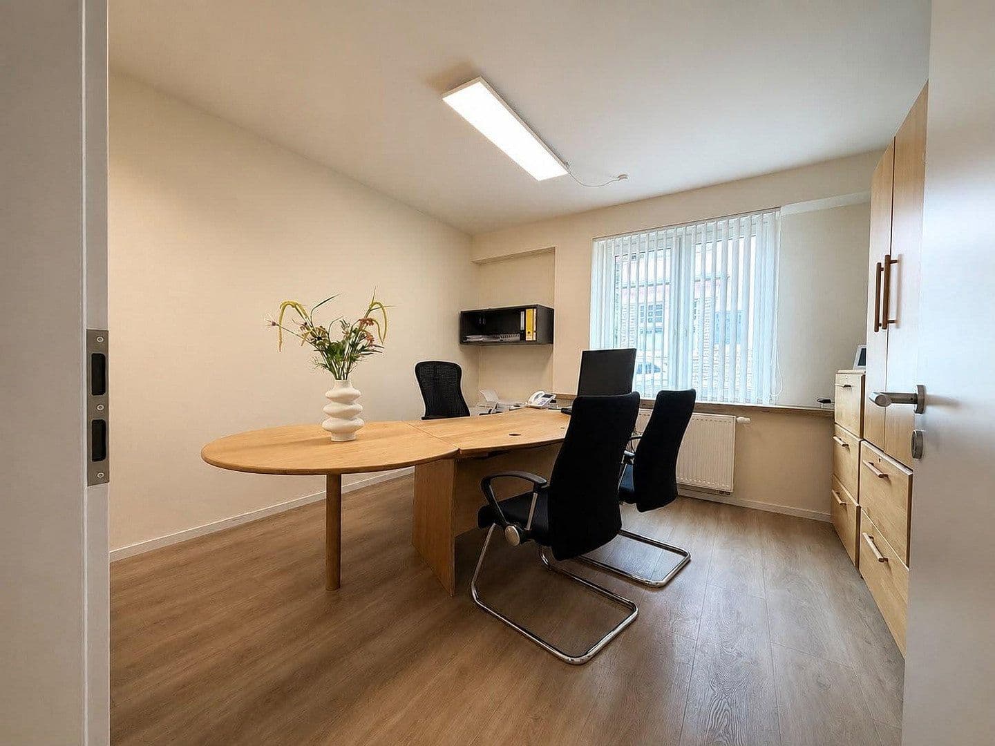 office to rent, 92 m², Am Kahlenturm 26, Euskirchen, North Rhine-Westphalia office to rent, 92 m², Am Kahlenturm 26, Euskirchen, North Rhine-Westphalia