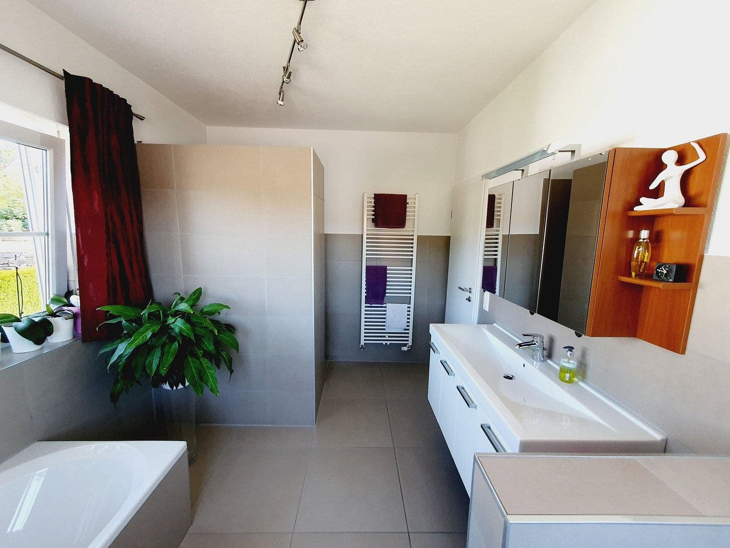house for sale, 136 m², Hohner Weg 16, Bad Bocklet, Bavaria house for sale, 136 m², Hohner Weg 16, Bad Bocklet, Bavaria
