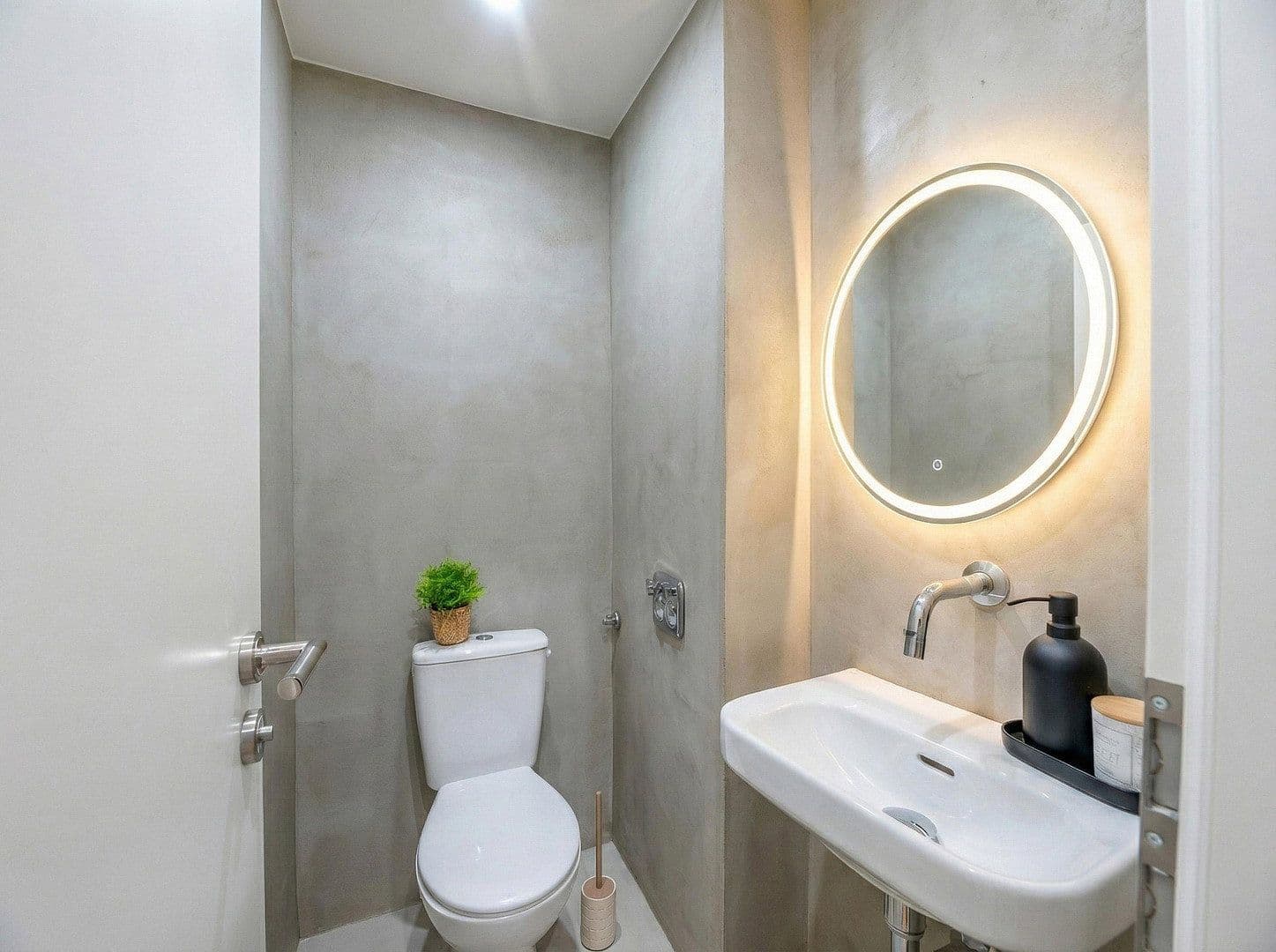 2 bedroom with open-plan kitchen flat for sale, 86 m², Leonberg, Baden-Württemberg 2 bedroom with open-plan kitchen flat for sale, 86 m², Leonberg, Baden-Württemberg