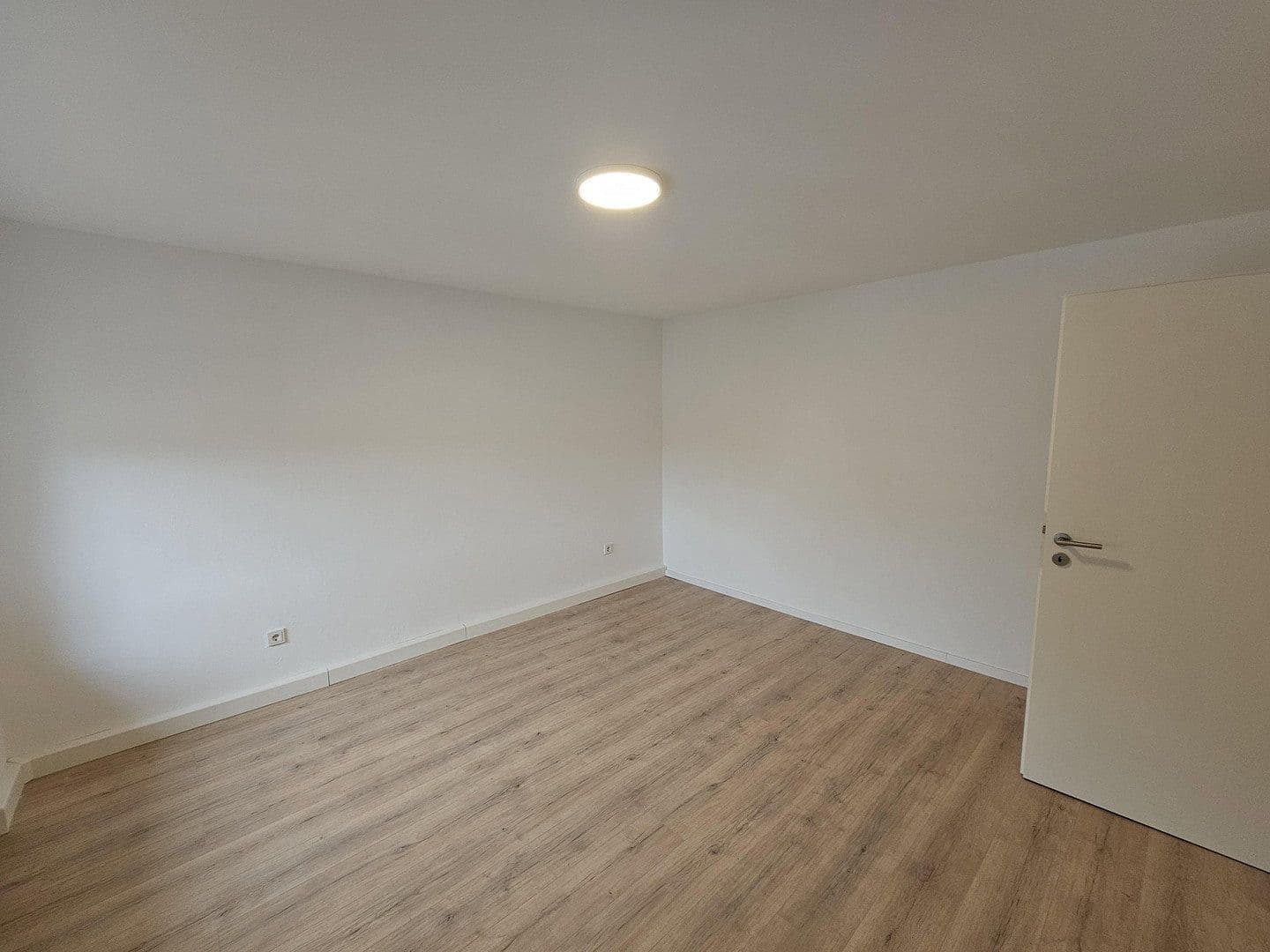 3 bedroom flat to rent, 58 m², Brückenstraße 26, Schiffweiler, Saarland 3 bedroom flat to rent, 58 m², Brückenstraße 26, Schiffweiler, Saarland