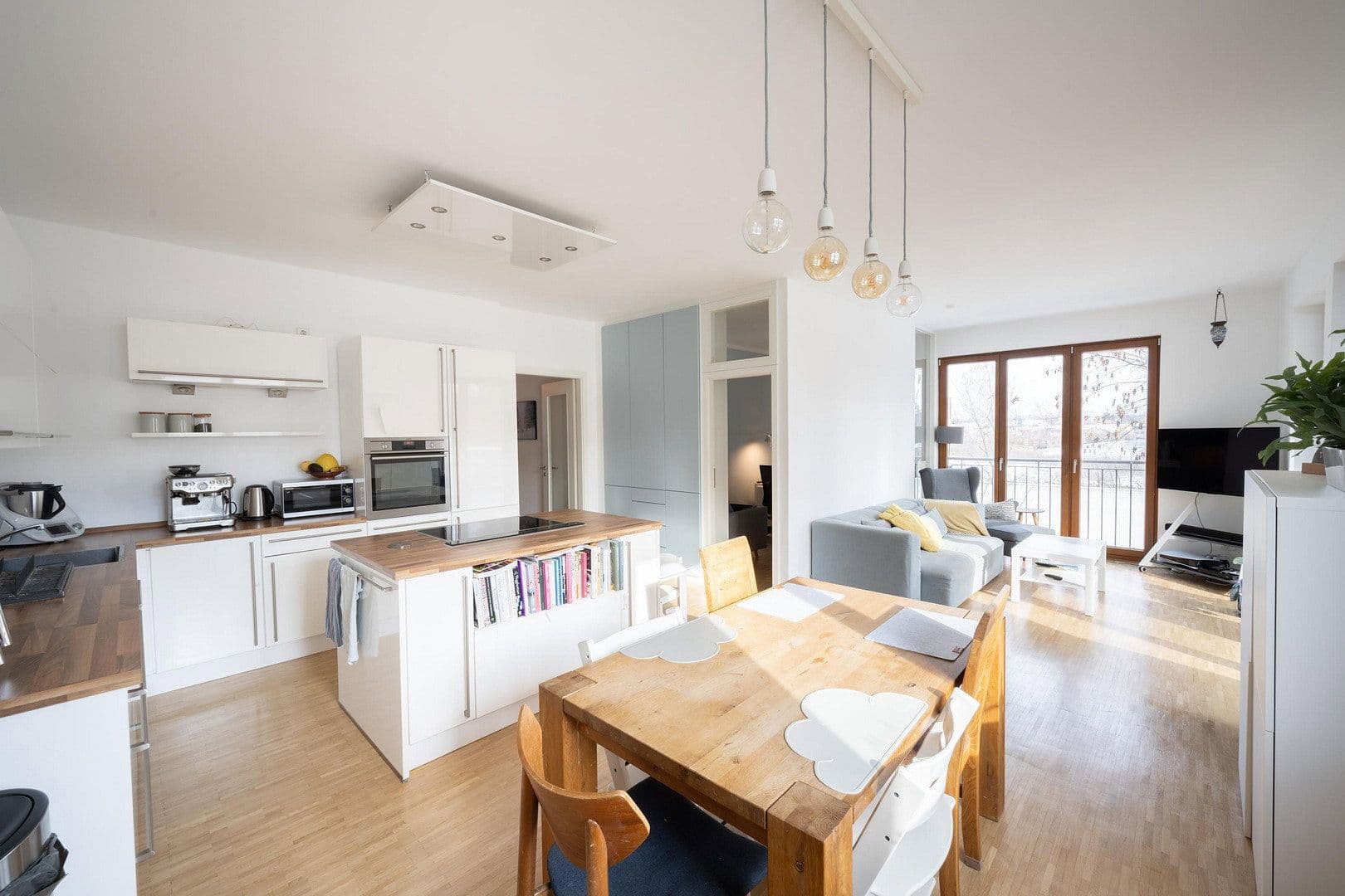 3 bedroom with open-plan kitchen flat for sale, 127 m², An der Filmfabrik 15, Berlin, Berlin 3 bedroom with open-plan kitchen flat for sale, 127 m², An der Filmfabrik 15, Berlin, Berlin