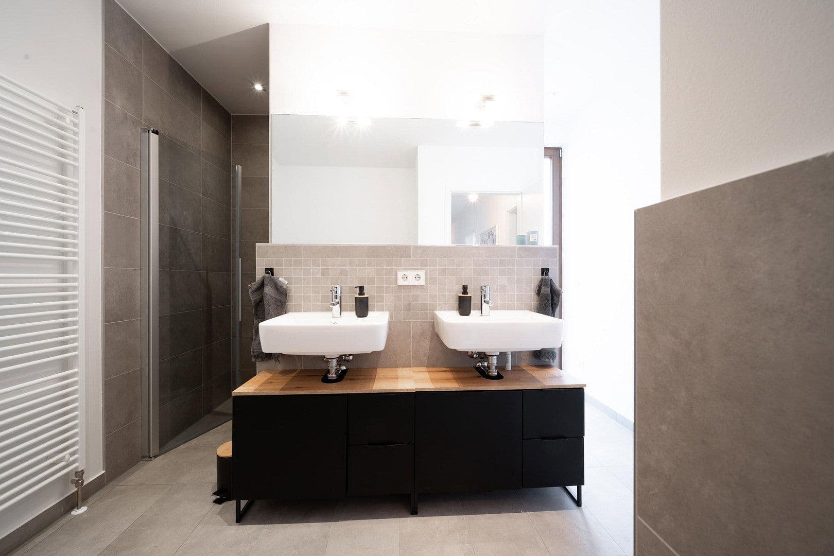 3 bedroom with open-plan kitchen flat for sale, 127 m², An der Filmfabrik 15, Berlin, Berlin 3 bedroom with open-plan kitchen flat for sale, 127 m², An der Filmfabrik 15, Berlin, Berlin