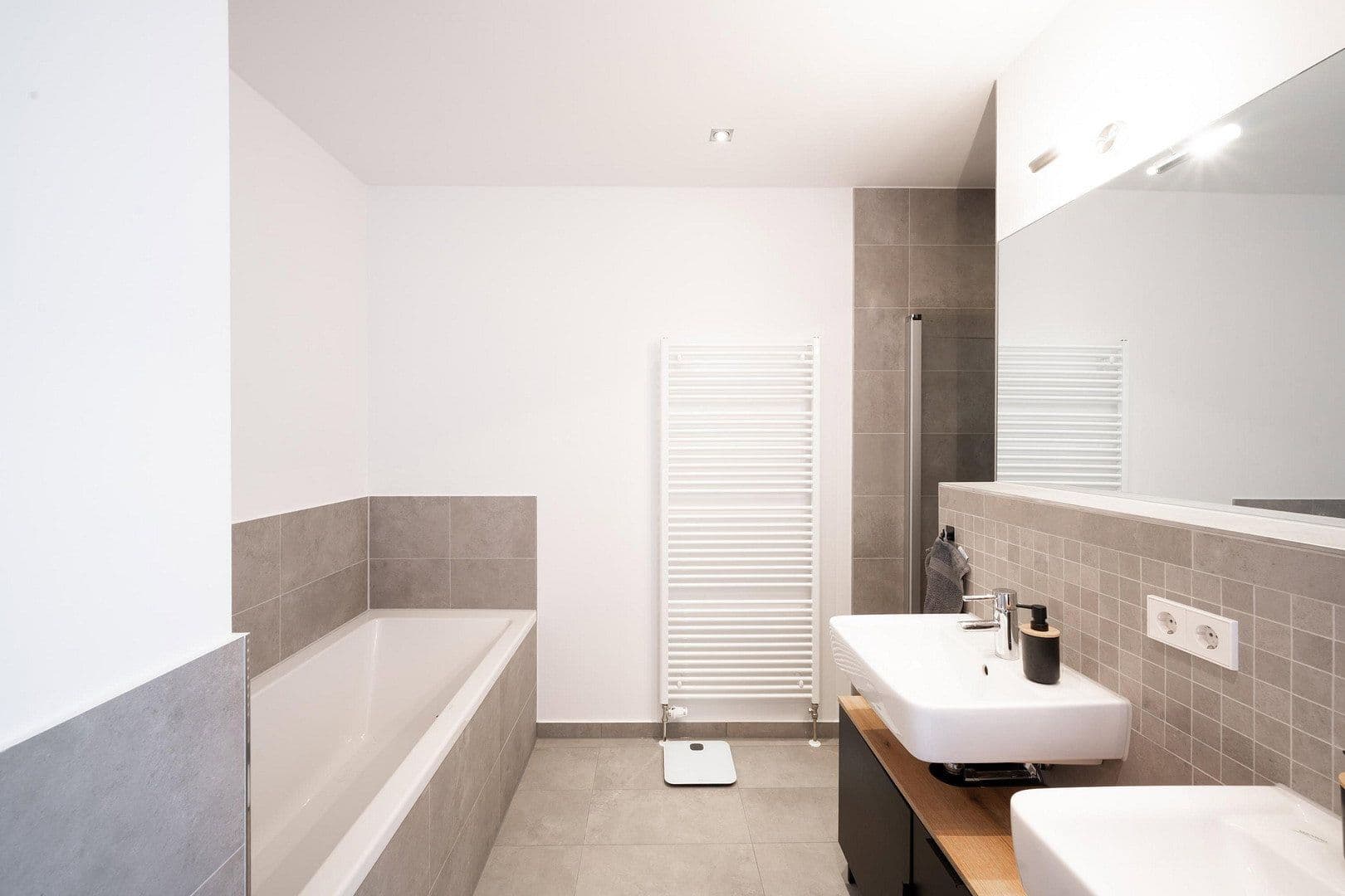 3 bedroom with open-plan kitchen flat for sale, 127 m², An der Filmfabrik 15, Berlin, Berlin 3 bedroom with open-plan kitchen flat for sale, 127 m², An der Filmfabrik 15, Berlin, Berlin