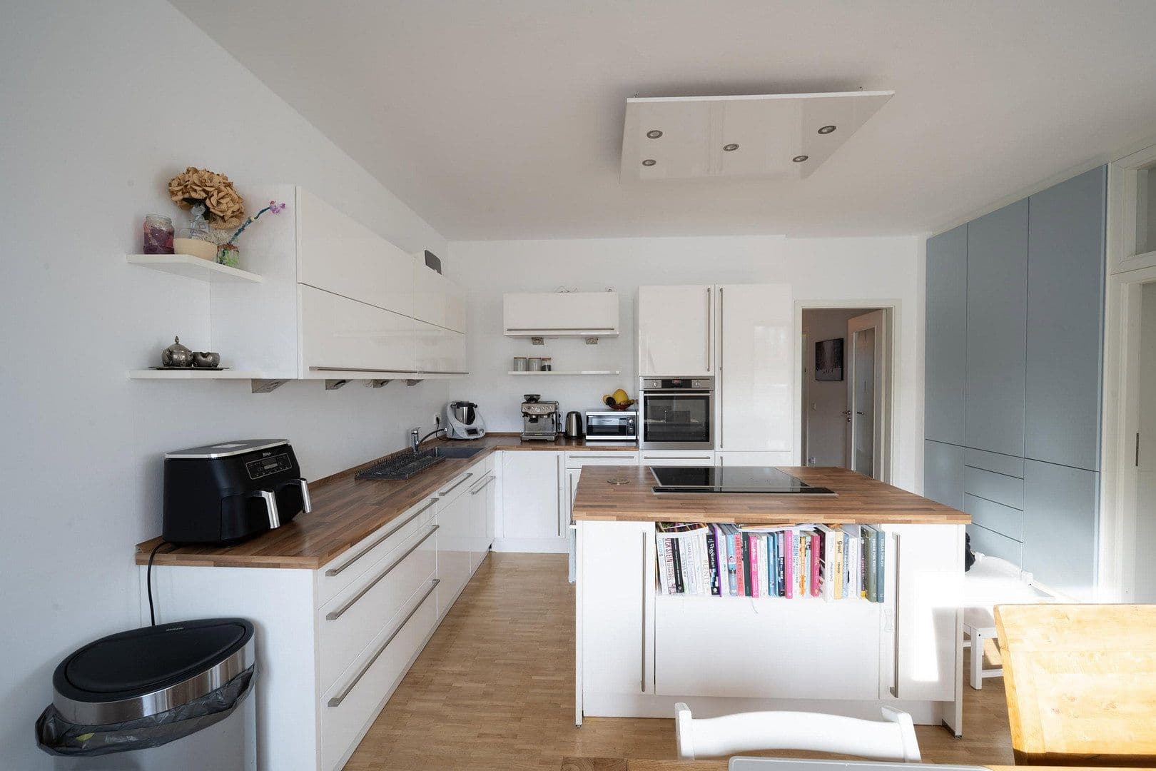 3 bedroom with open-plan kitchen flat for sale, 127 m², An der Filmfabrik 15, Berlin, Berlin 3 bedroom with open-plan kitchen flat for sale, 127 m², An der Filmfabrik 15, Berlin, Berlin