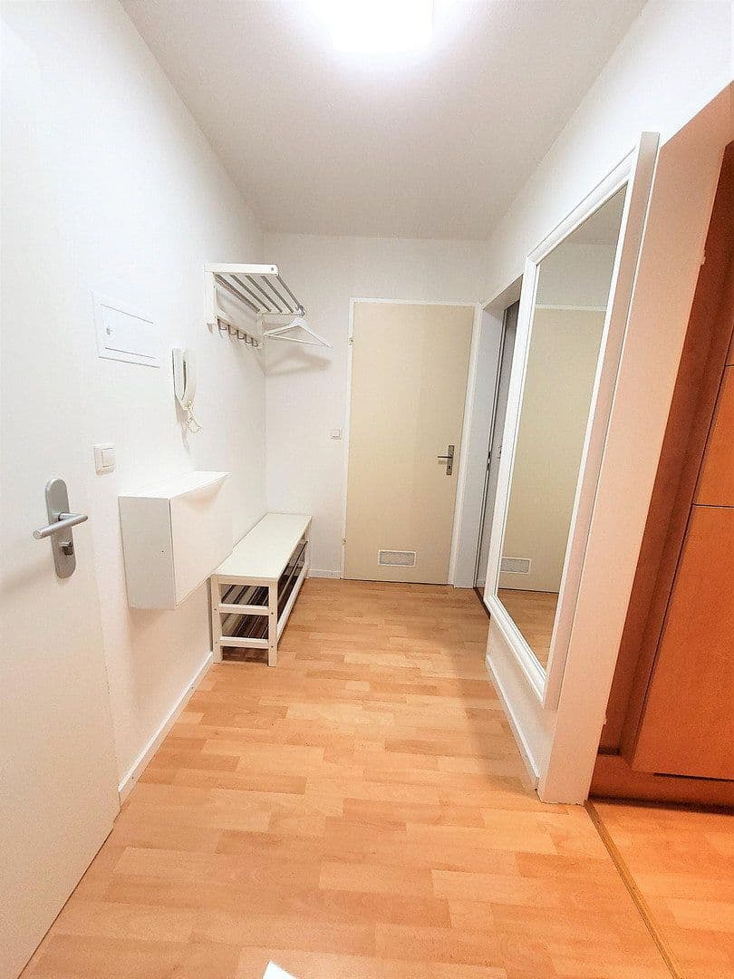2 bedroom flat to rent, 50 m², Hauptstr. 11, Singen (Hohentwiel), Baden-Württemberg 2 bedroom flat to rent, 50 m², Hauptstr. 11, Singen (Hohentwiel), Baden-Württemberg