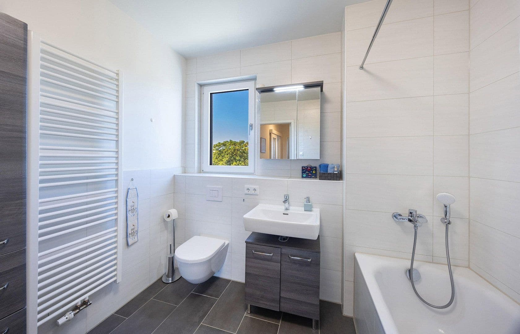 4 bedroom flat for sale, 90 m², Haar, Bavaria 4 bedroom flat for sale, 90 m², Haar, Bavaria
