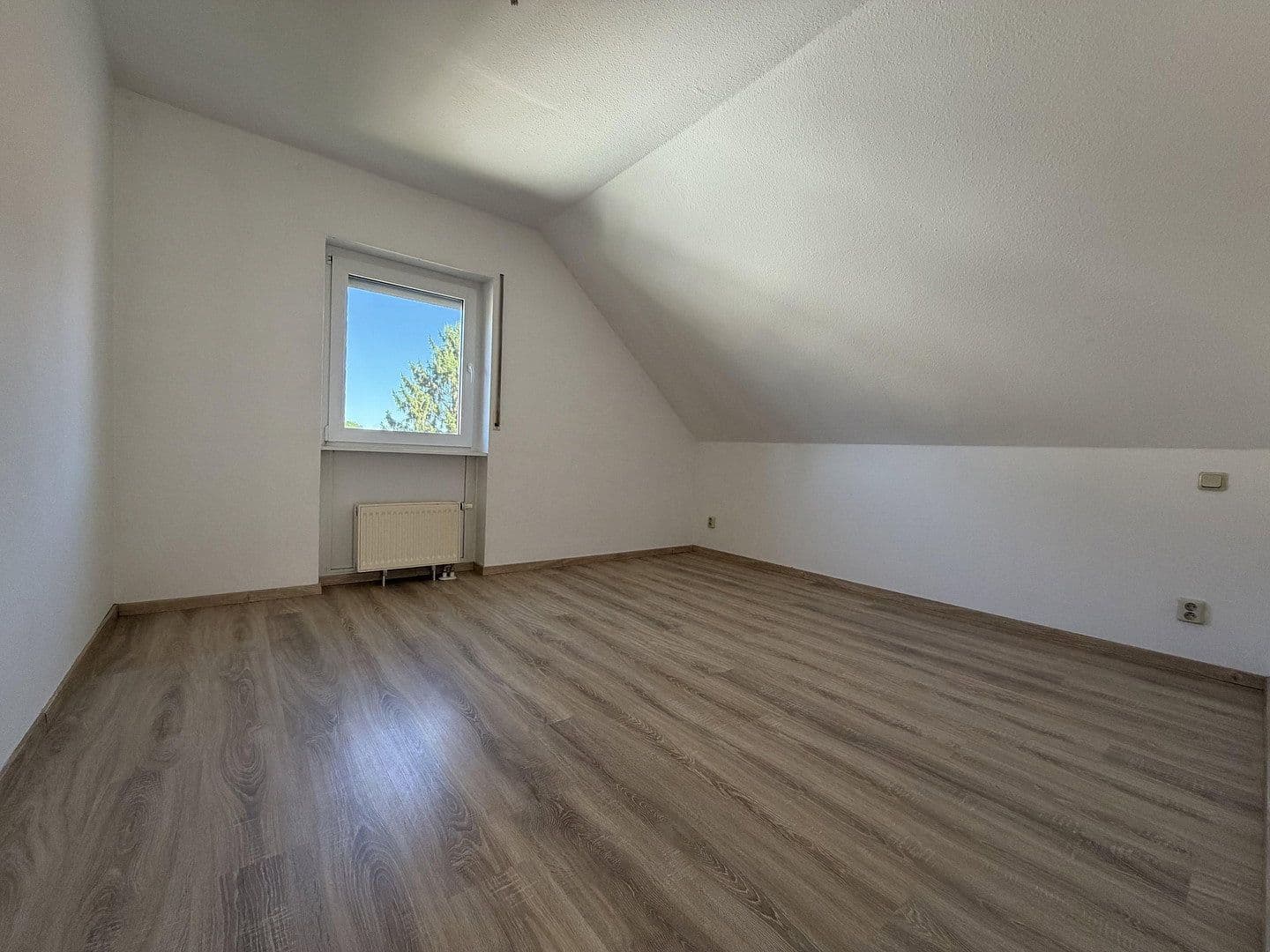 3 bedroom flat to rent, 70 m², Feldstr. 1c, Gerstungen, Thuringia 3 bedroom flat to rent, 70 m², Feldstr. 1c, Gerstungen, Thuringia