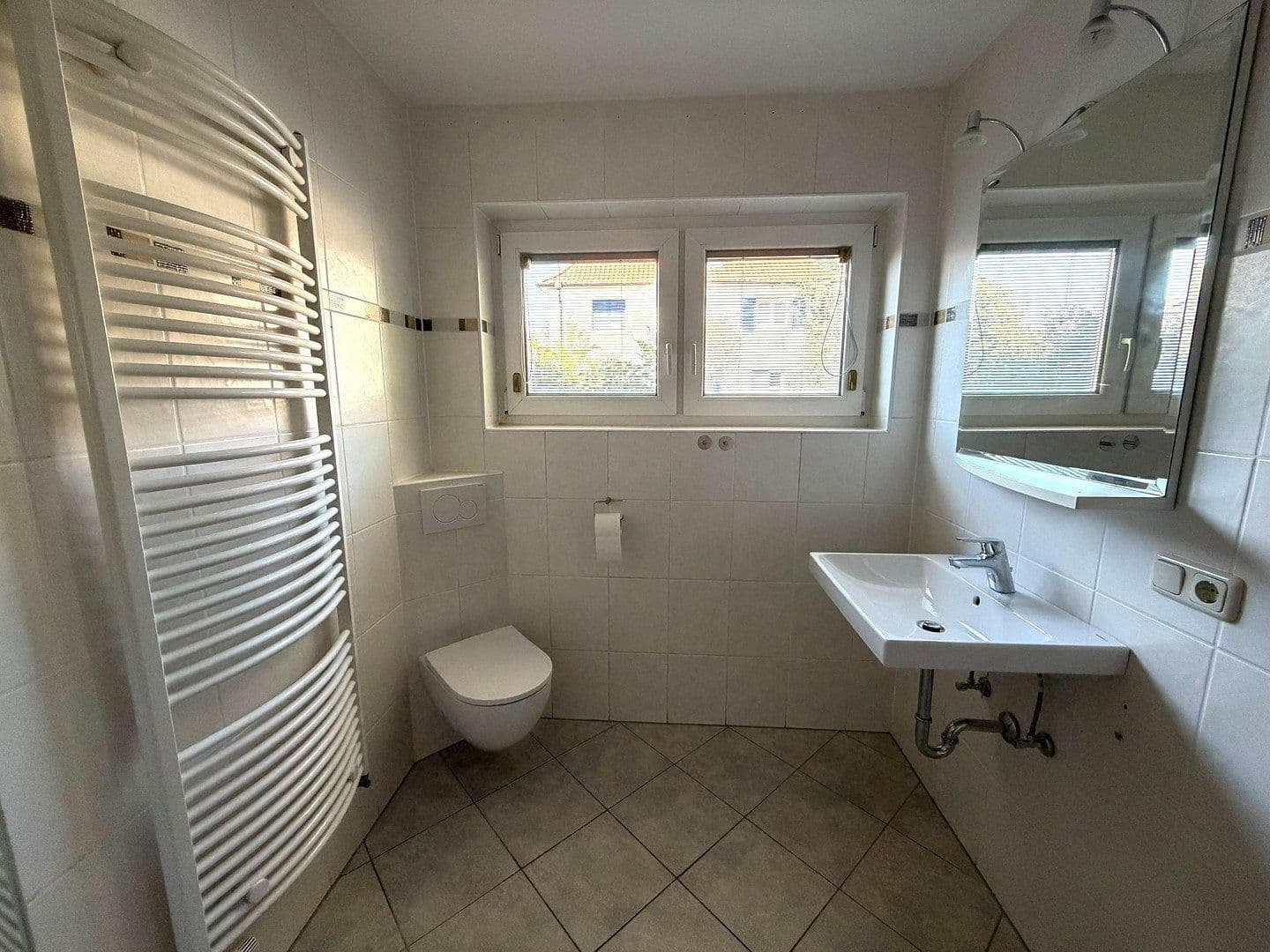 house for sale, 185 m², Birkenstraße 40 1/2, Schweinfurt, Bavaria house for sale, 185 m², Birkenstraße 40 1/2, Schweinfurt, Bavaria