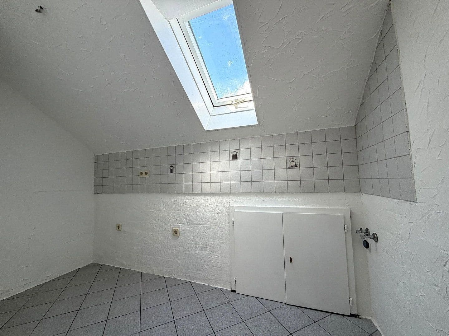 house for sale, 185 m², Birkenstraße 40 1/2, Schweinfurt, Bavaria house for sale, 185 m², Birkenstraße 40 1/2, Schweinfurt, Bavaria