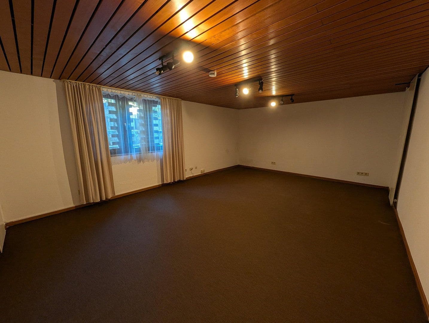 house for sale, 210 m², Limburgerhof, Rhineland-Palatinate house for sale, 210 m², Limburgerhof, Rhineland-Palatinate