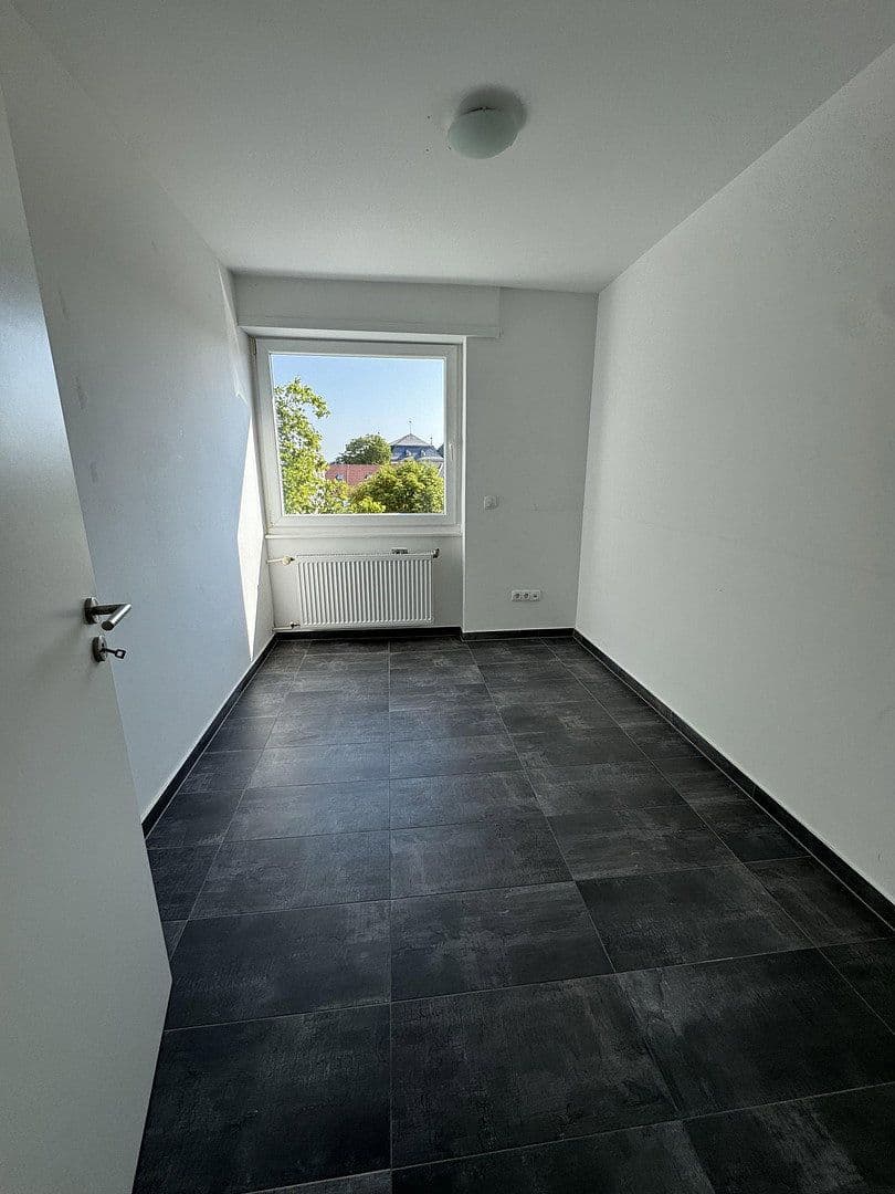 3 bedroom flat to rent, 80 m², Ilvesheim, Baden-Württemberg 3 bedroom flat to rent, 80 m², Ilvesheim, Baden-Württemberg
