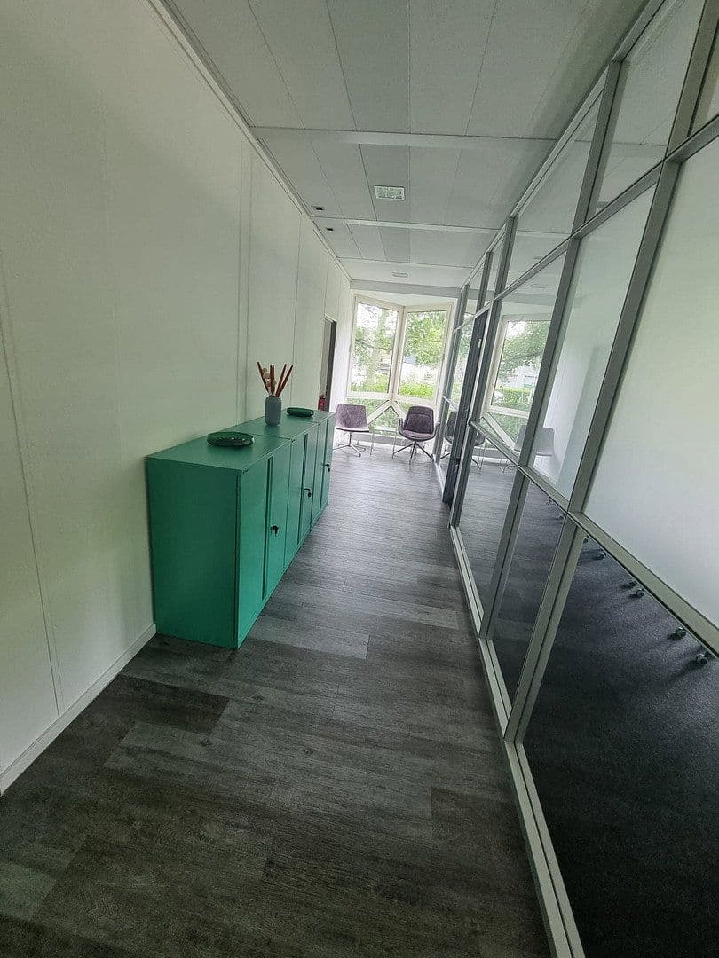 office to rent, 400 m², Werftstraße, Düsseldorf, North Rhine-Westphalia office to rent, 400 m², Werftstraße, Düsseldorf, North Rhine-Westphalia