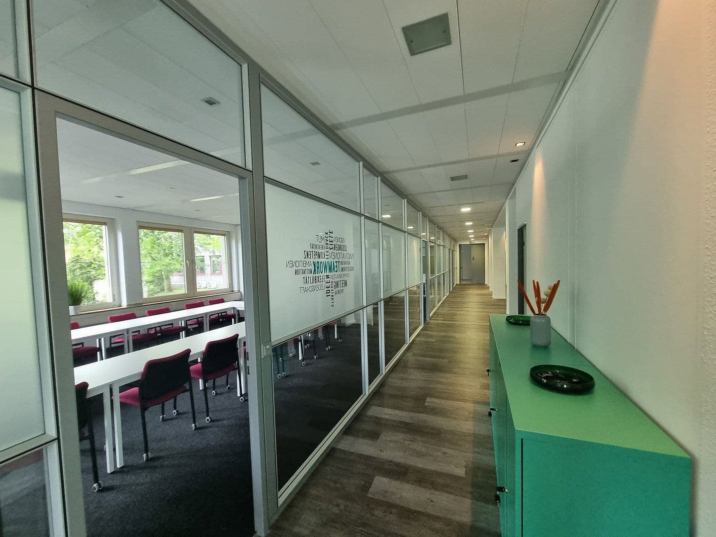 office to rent, 400 m², Werftstraße, Düsseldorf, North Rhine-Westphalia office to rent, 400 m², Werftstraße, Düsseldorf, North Rhine-Westphalia
