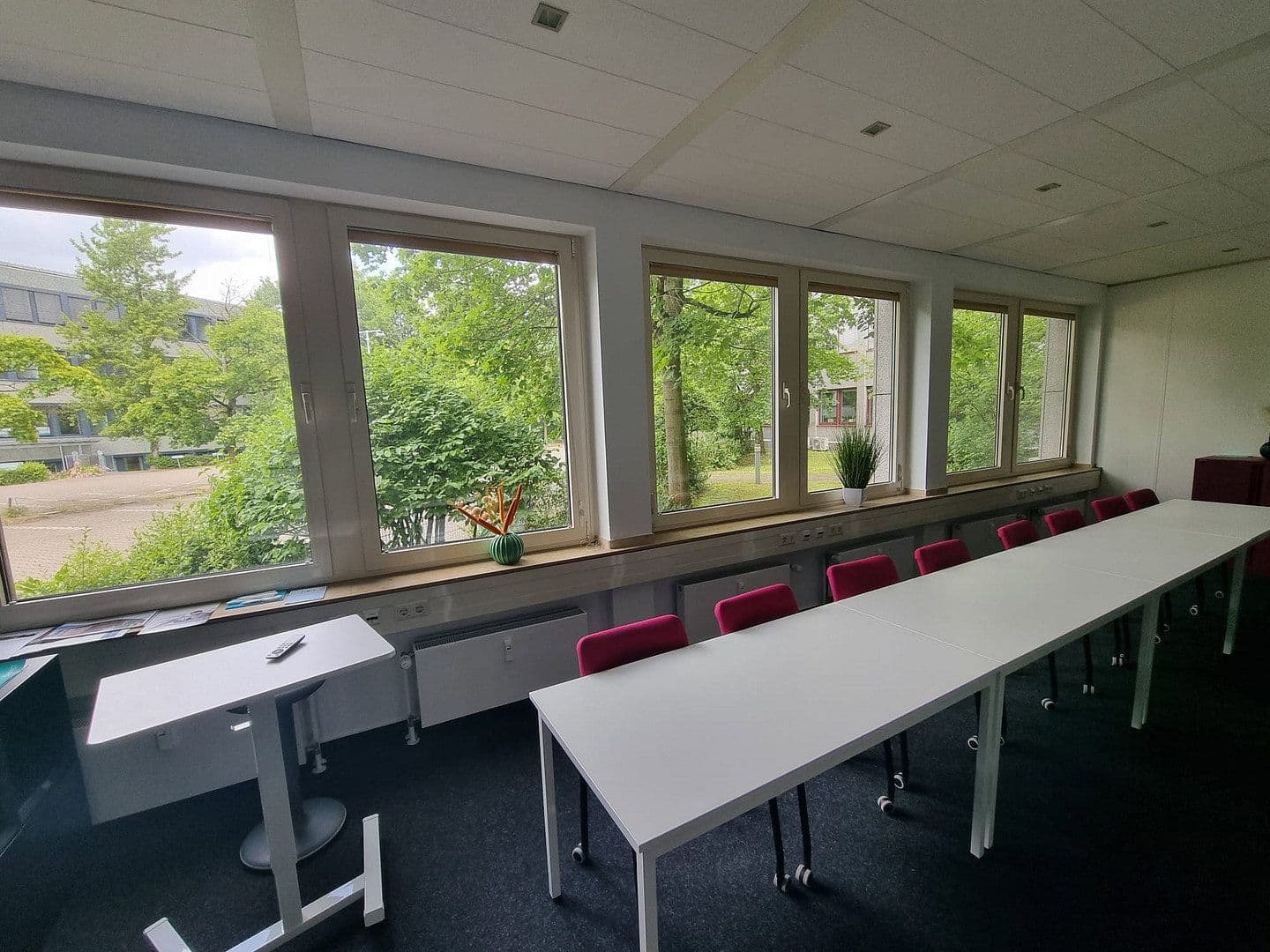 office to rent, 400 m², Werftstraße, Düsseldorf, North Rhine-Westphalia office to rent, 400 m², Werftstraße, Düsseldorf, North Rhine-Westphalia