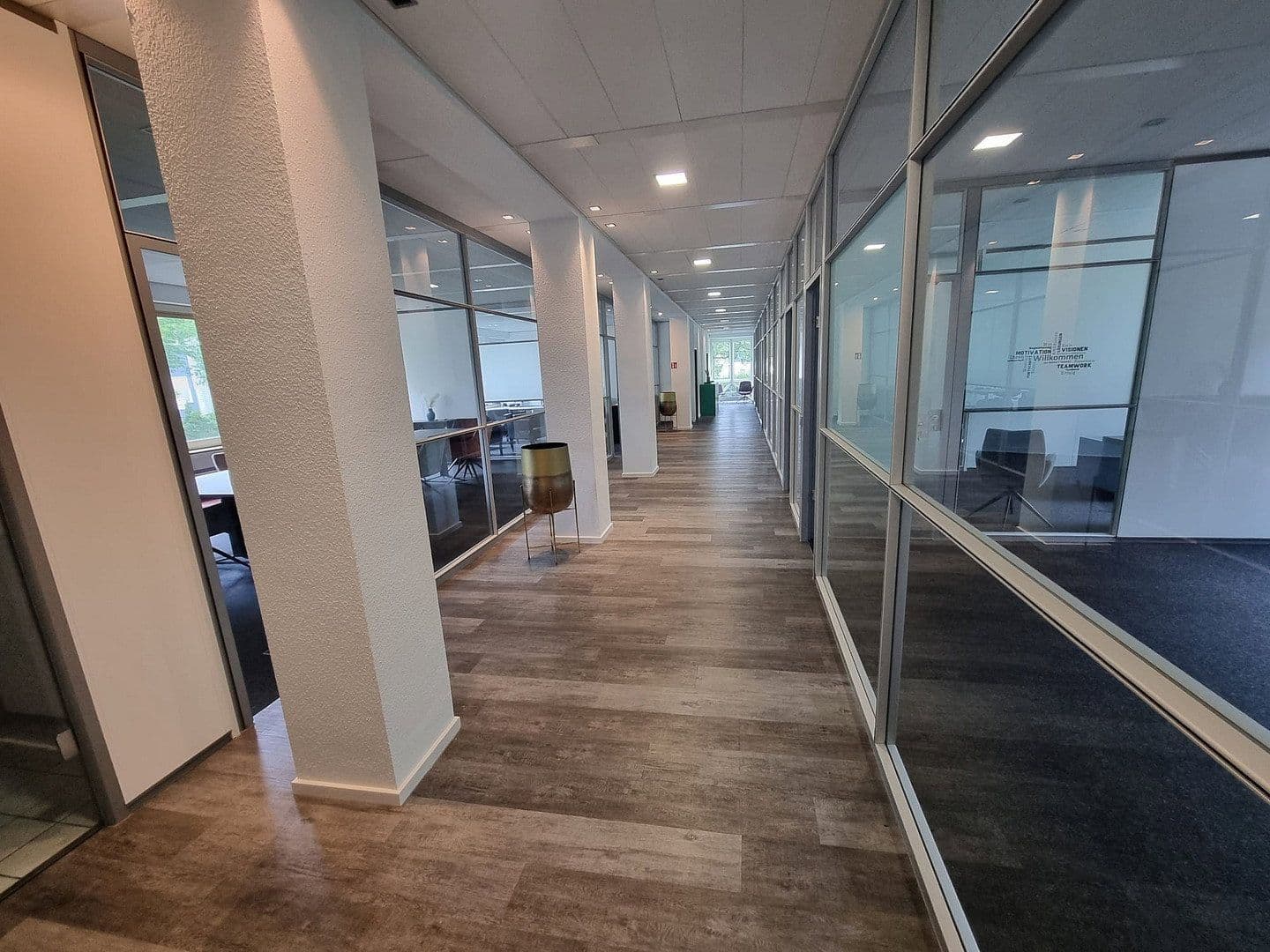 office to rent, 400 m², Werftstraße, Düsseldorf, North Rhine-Westphalia office to rent, 400 m², Werftstraße, Düsseldorf, North Rhine-Westphalia