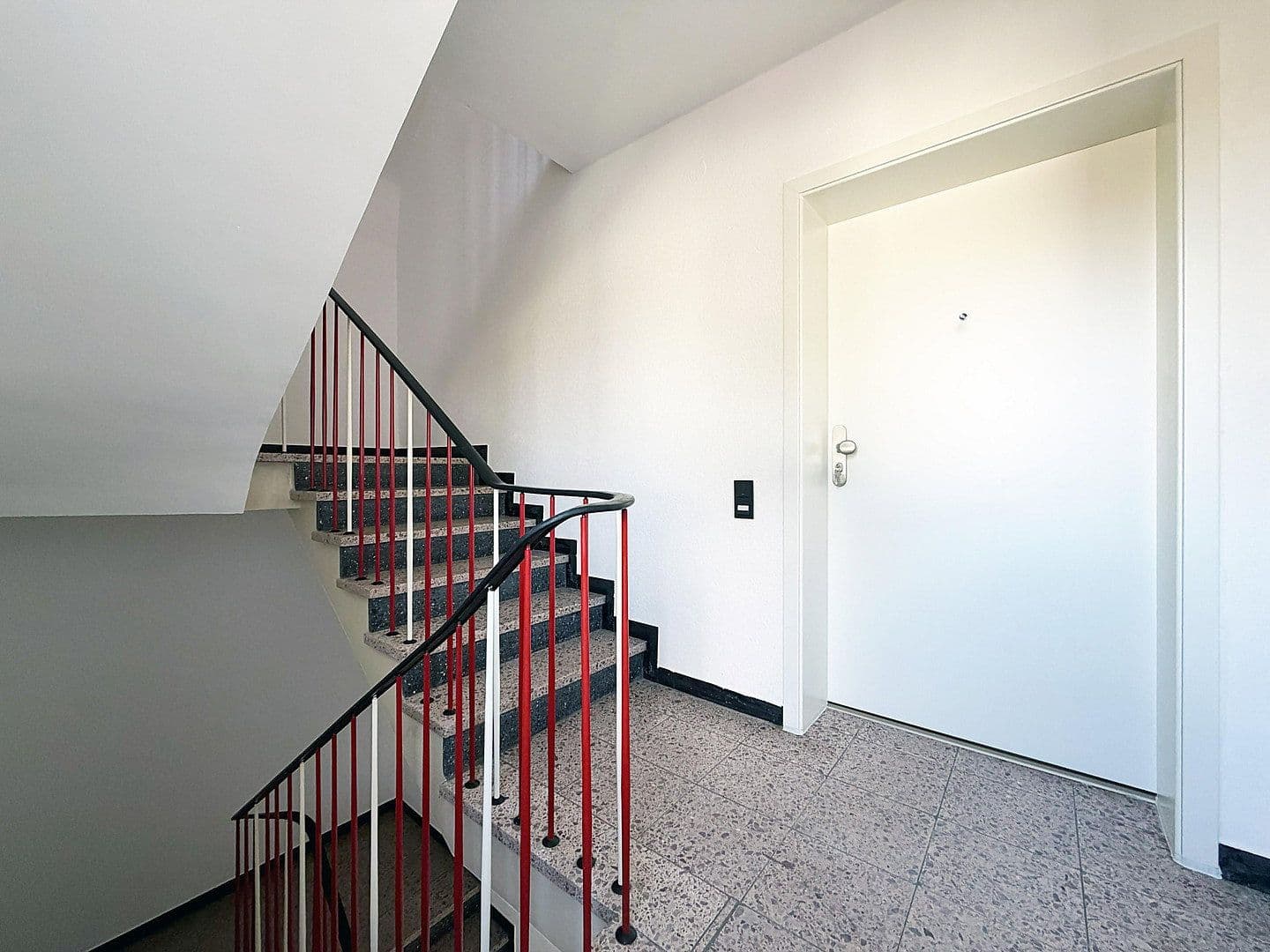 house for sale, 306 m², Penningsfelder Weg 89, Köln, North Rhine-Westphalia house for sale, 306 m², Penningsfelder Weg 89, Köln, North Rhine-Westphalia