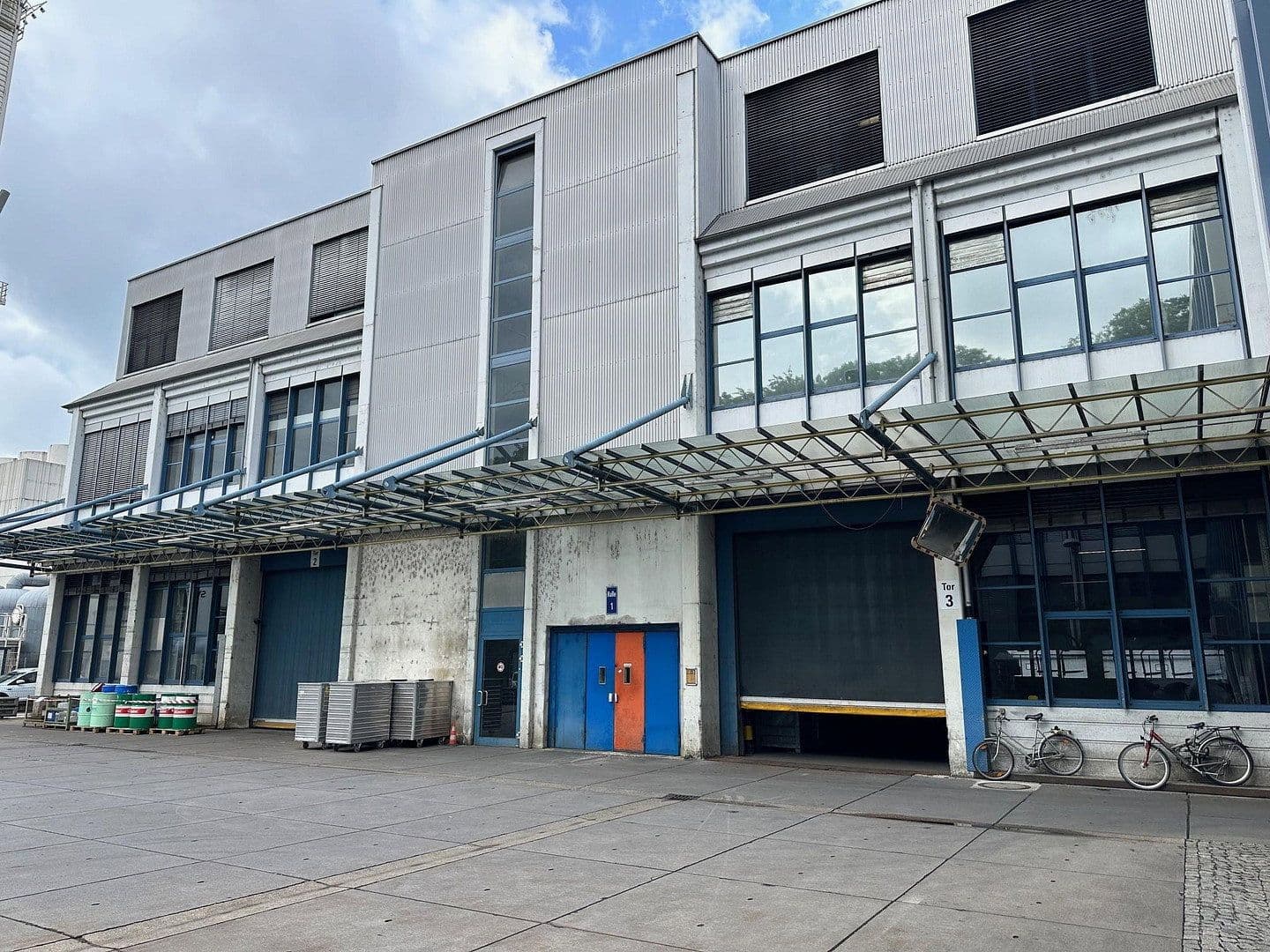 non-residential property to rent, 13,000 m², Colsmanstraße 25, Friedrichshafen, Baden-Württemberg non-residential property to rent, 13,000 m², Colsmanstraße 25, Friedrichshafen, Baden-Württemberg