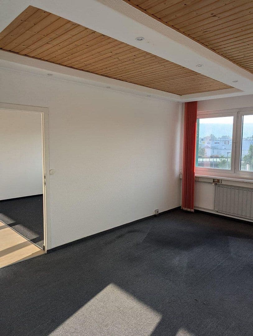 office to rent, 400 m², Rennsteigstrasse 2-6, Zella-Mehlis, Thuringia office to rent, 400 m², Rennsteigstrasse 2-6, Zella-Mehlis, Thuringia