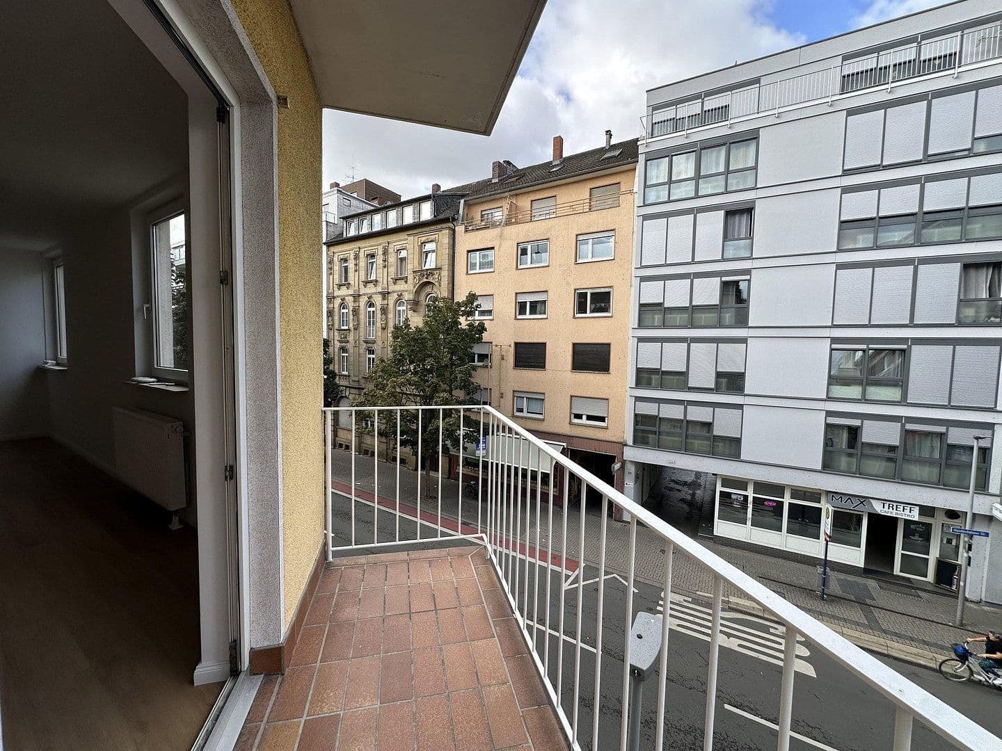 3 bedroom flat to rent, 104 m², Ludwigshafen, Rhineland-Palatinate 3 bedroom flat to rent, 104 m², Ludwigshafen, Rhineland-Palatinate