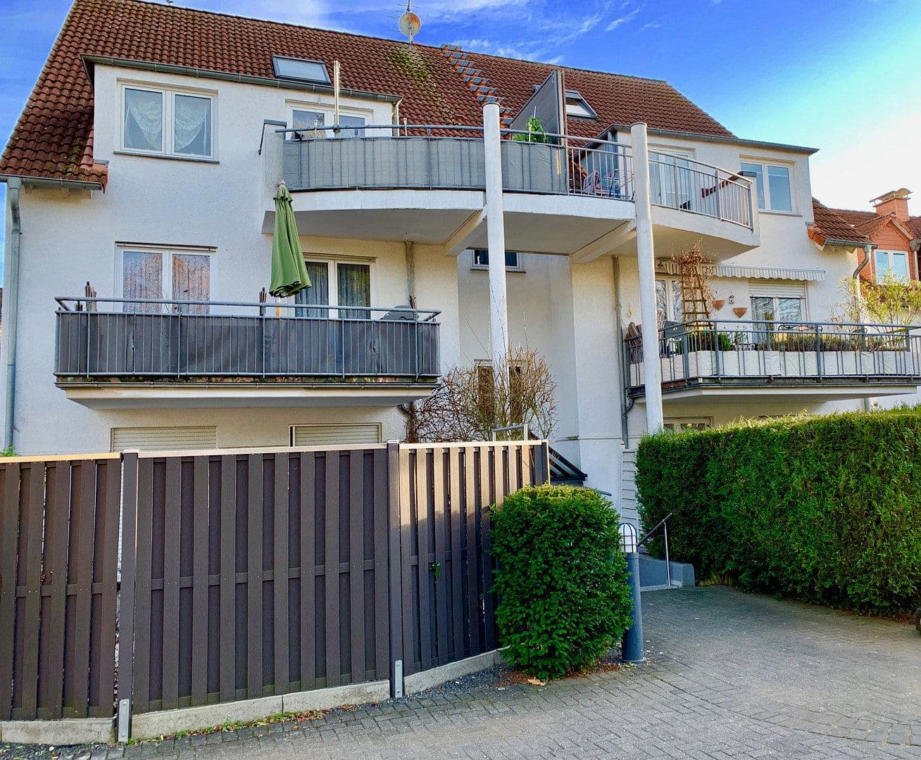 4 bedroom flat for sale, 117 m², Frankfurt Unterliederbach, Hesse 4 bedroom flat for sale, 117 m², Frankfurt Unterliederbach, Hesse