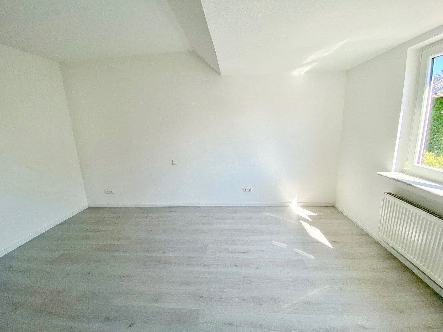 4 bedroom flat for sale, 117 m², Frankfurt Unterliederbach, Hesse 4 bedroom flat for sale, 117 m², Frankfurt Unterliederbach, Hesse