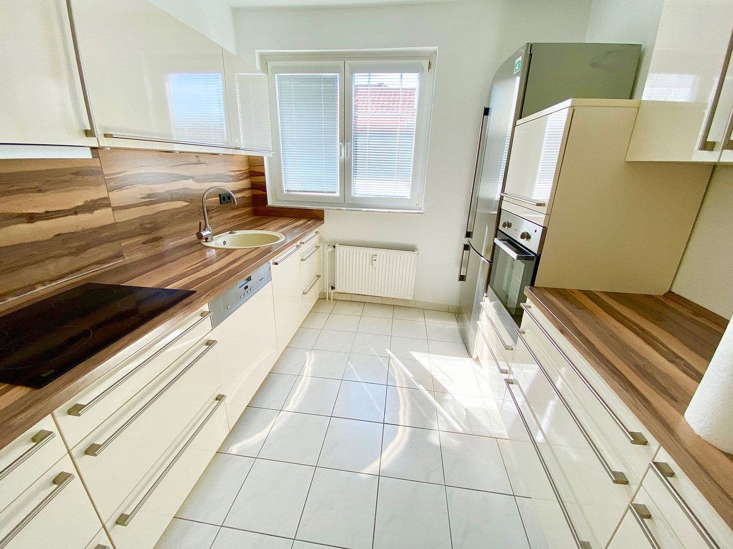 4 bedroom flat for sale, 117 m², Frankfurt Unterliederbach, Hesse 4 bedroom flat for sale, 117 m², Frankfurt Unterliederbach, Hesse