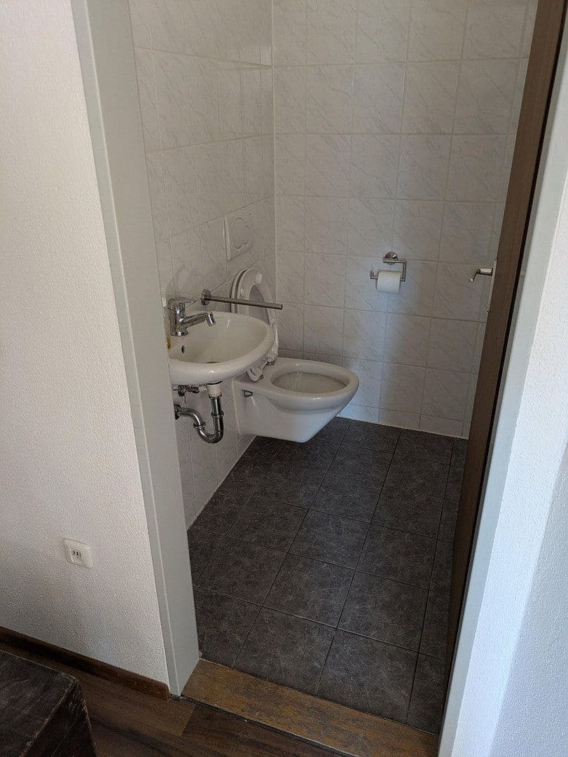 3 bedroom flat to rent, 55 m², Schützenstr. 23, Augsburg, Bavaria 3 bedroom flat to rent, 55 m², Schützenstr. 23, Augsburg, Bavaria