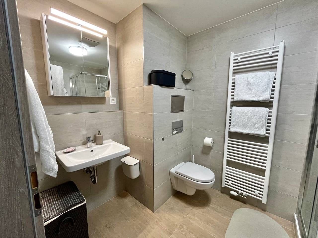 Studio flat to rent, 34 m², Strnadových, Prague, Prague Studio flat to rent, 34 m², Strnadových, Prague, Prague